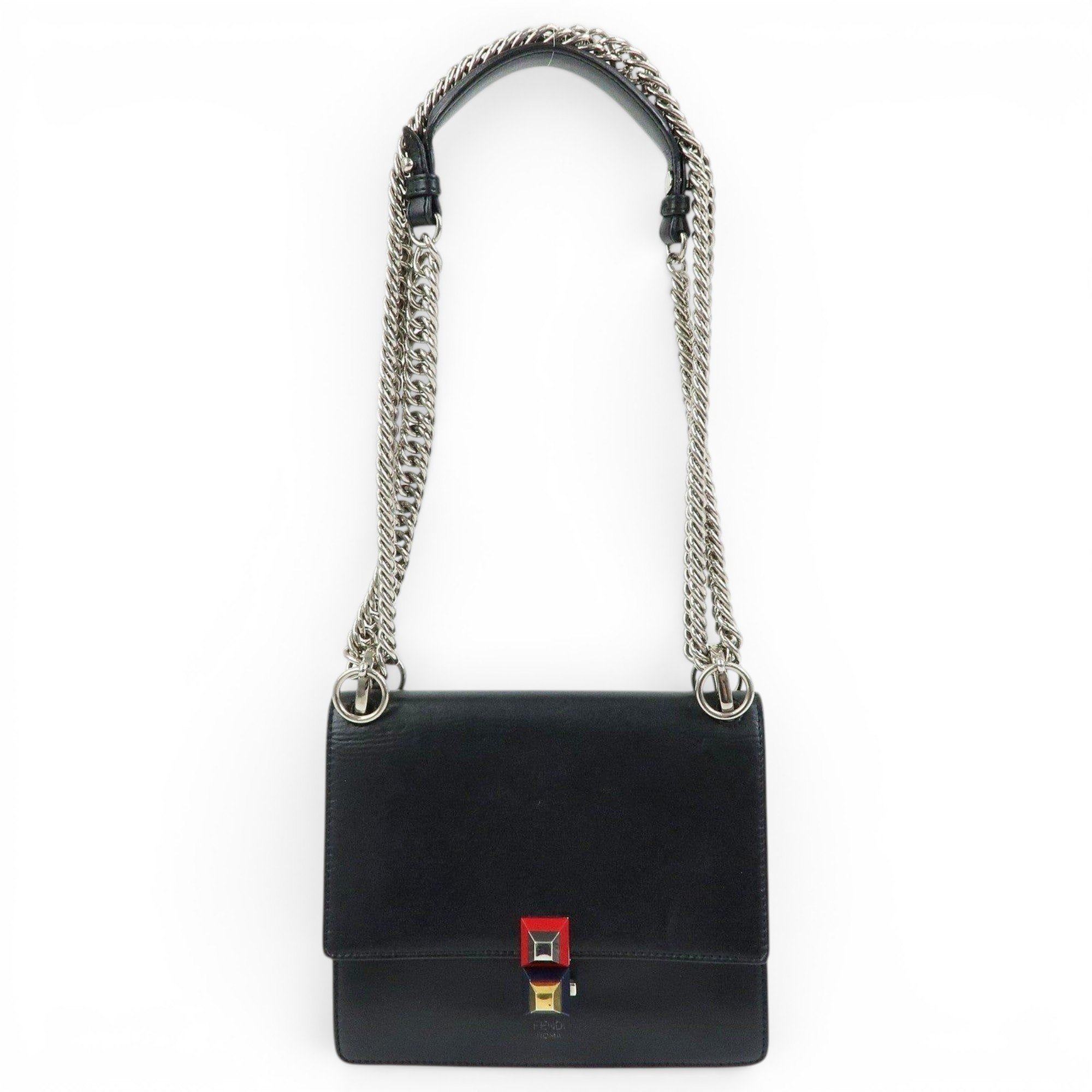 Kan I leather bag