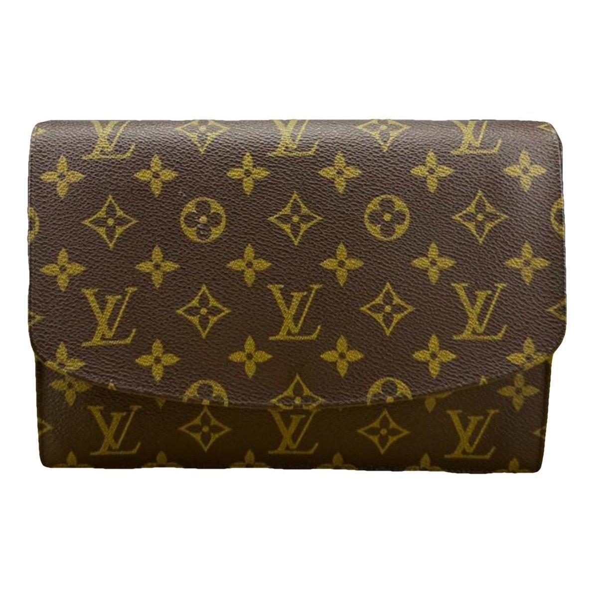Leather clutch bag