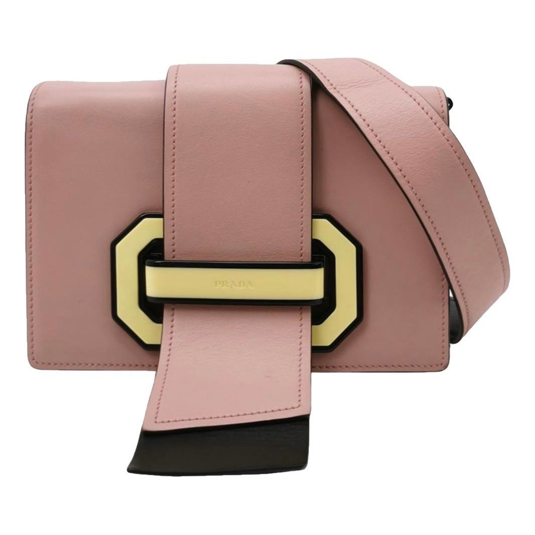 Ribbon leather handbag