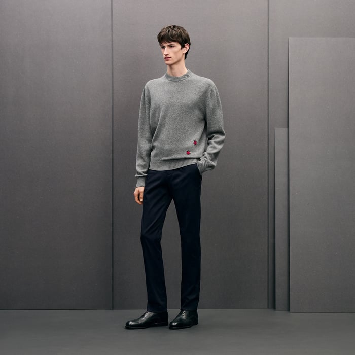 Flanelle "Broderie Coccinelle" Crewneck Cashmere Sweater