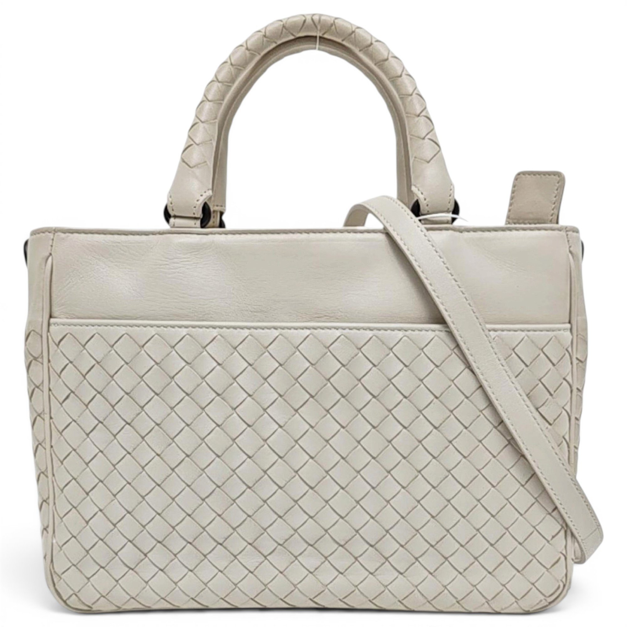 Leather tote