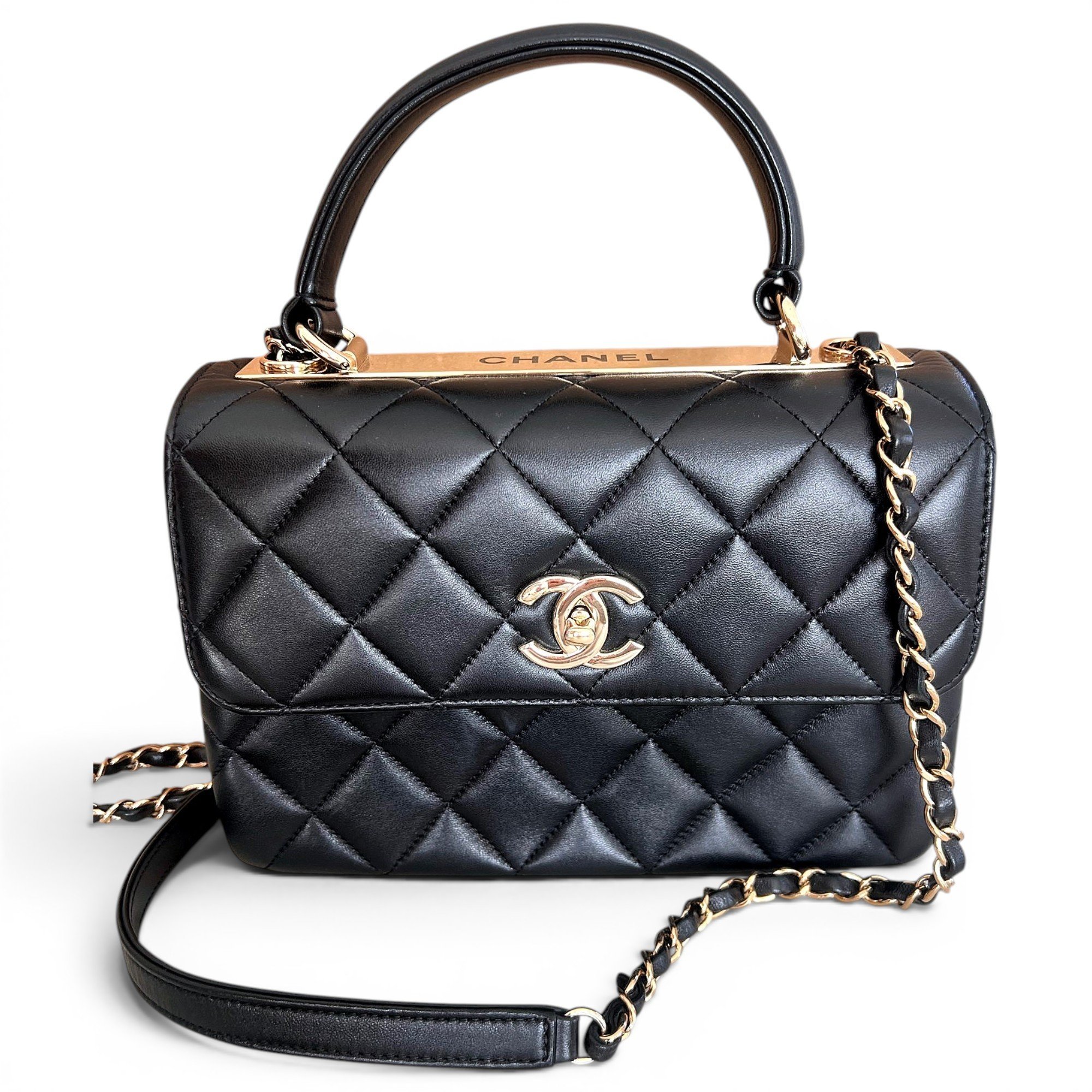Trendy CC leather handbag