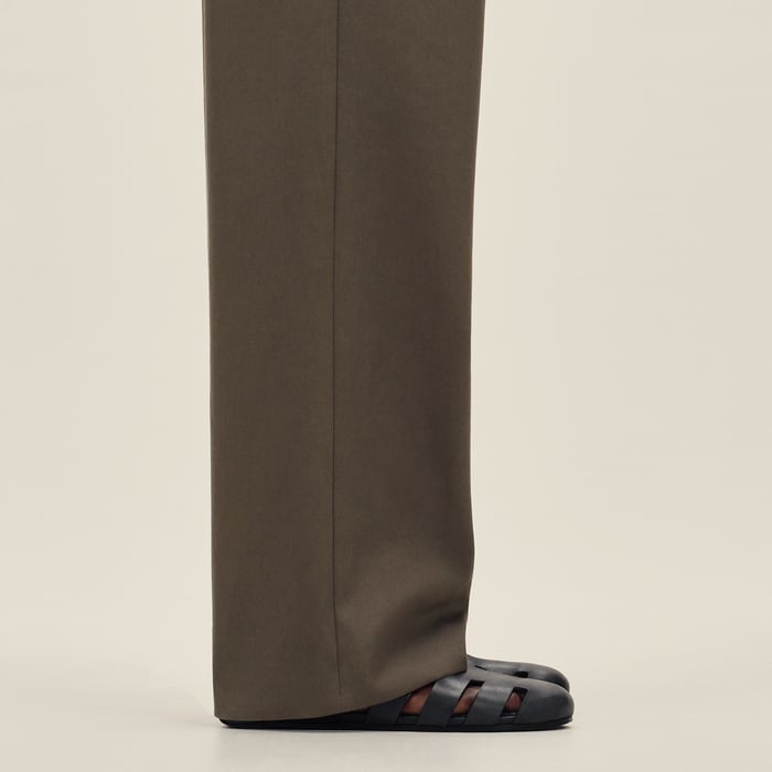 Chanvre Pleated Malte Pants