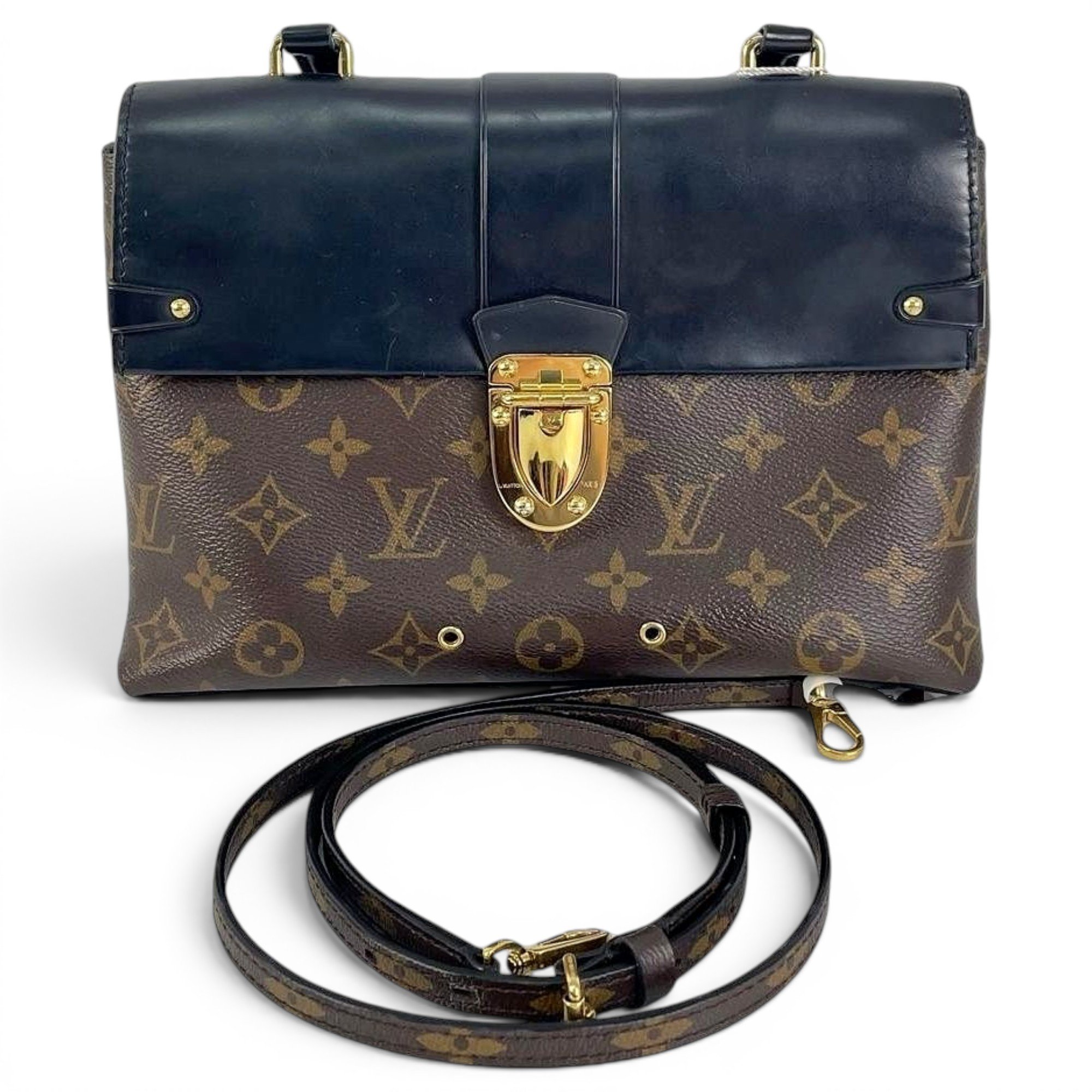One Handle very leather handbag