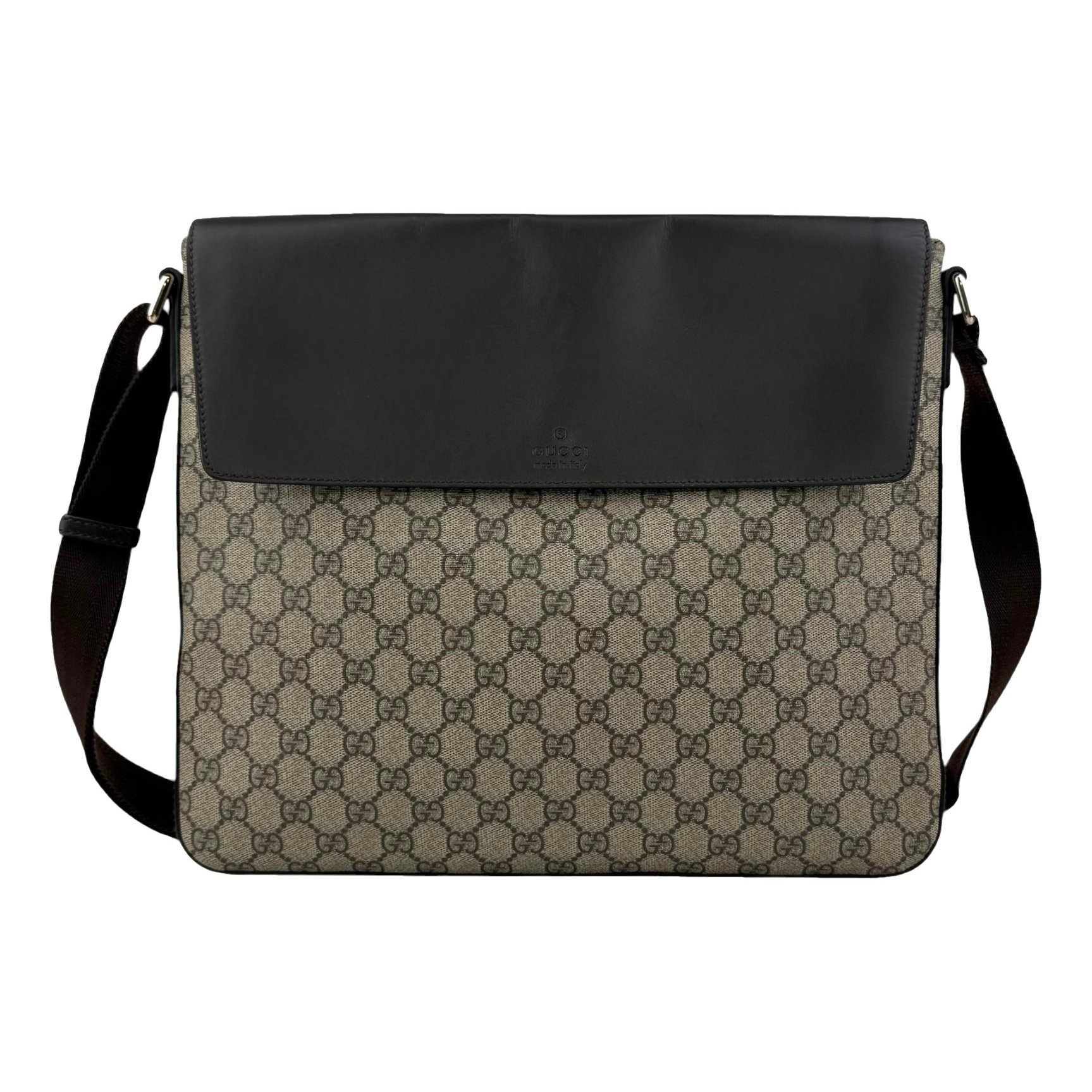 Leather crossbody bag