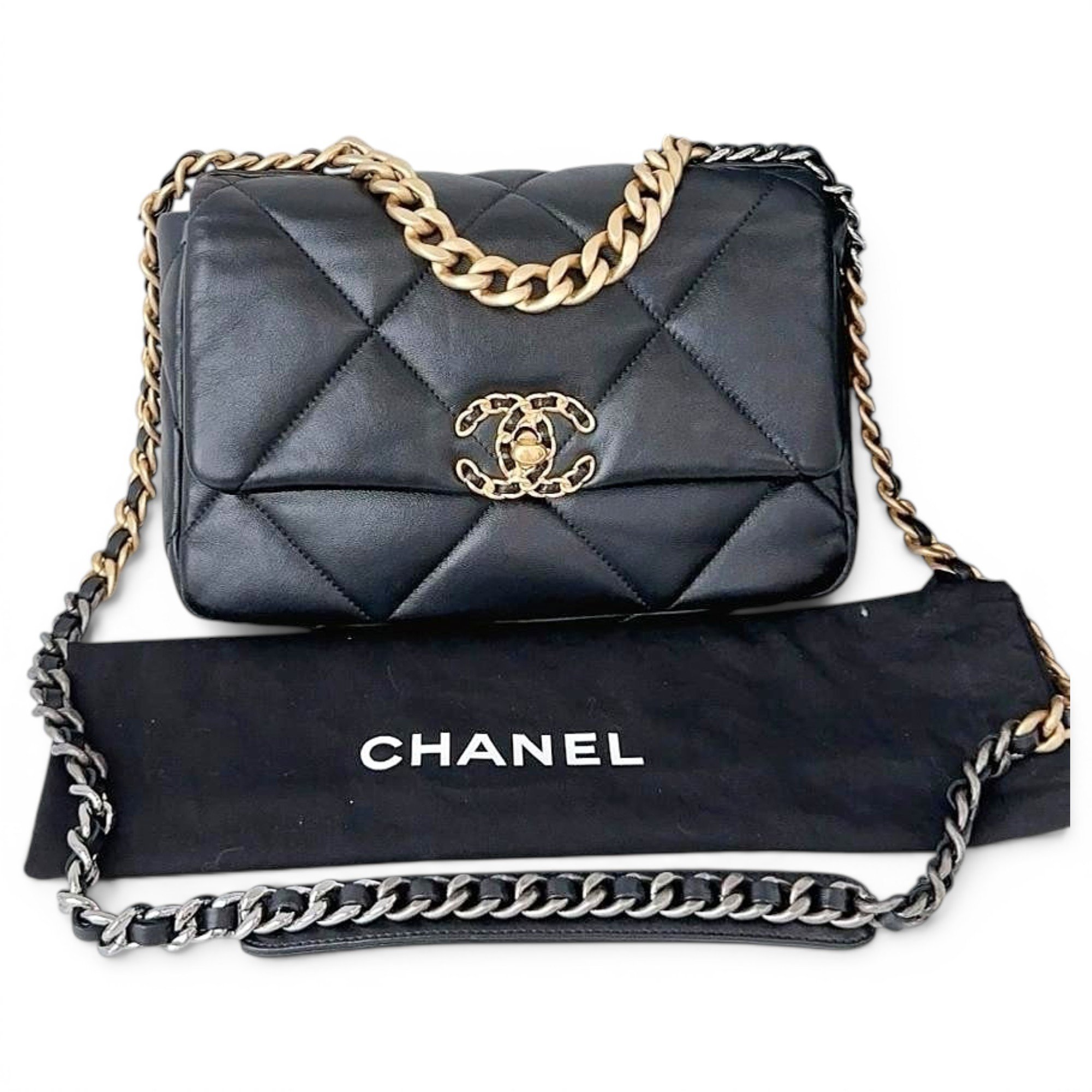 Chanel 19 leather crossbody bag