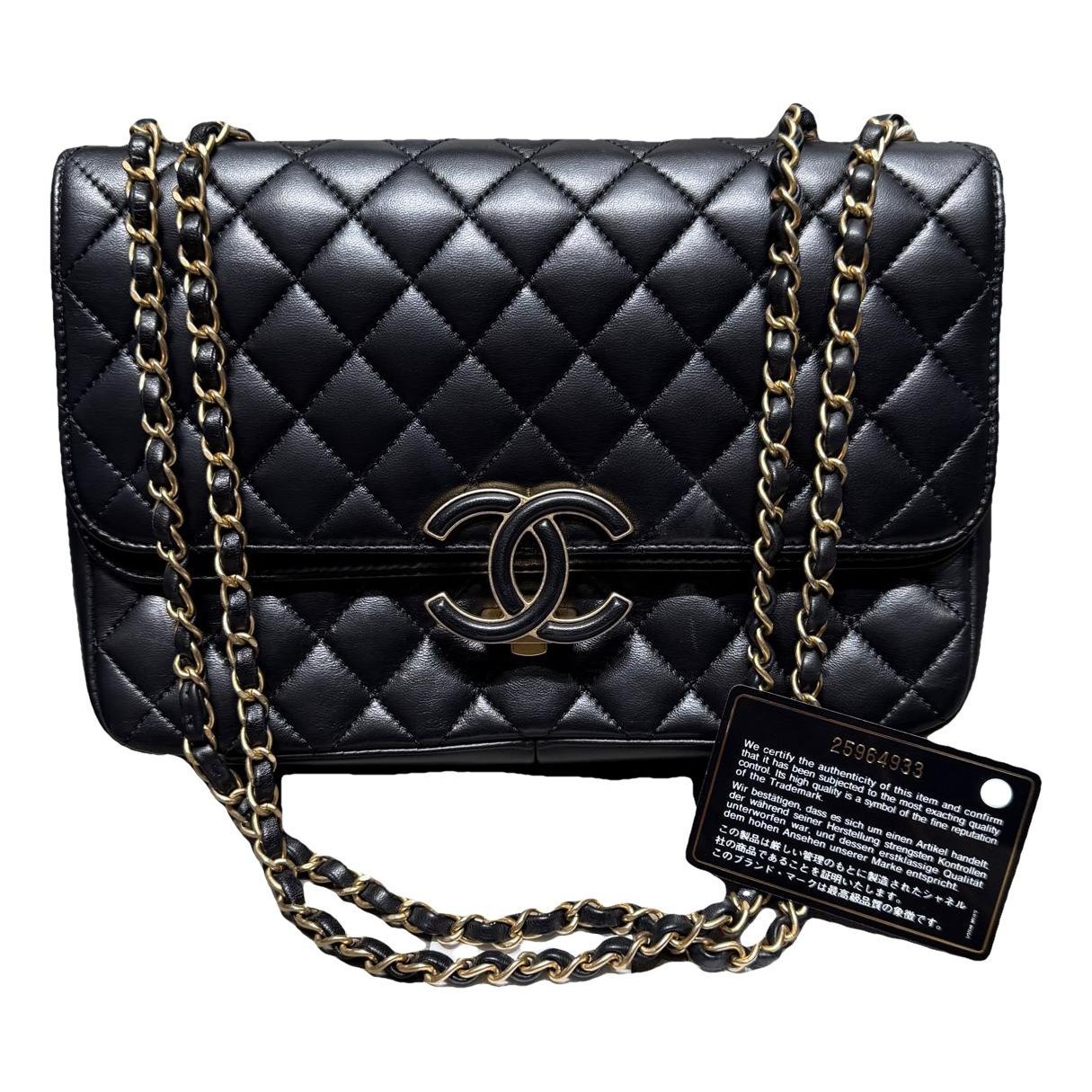 Timeless/Classique leather crossbody bag