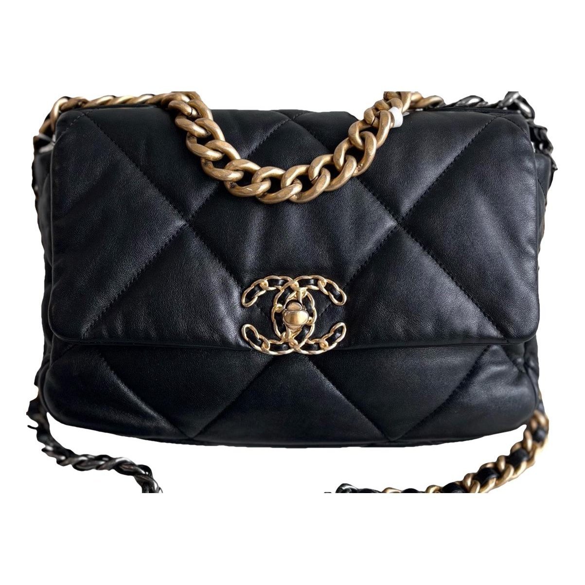 Chanel 19 leather handbag
