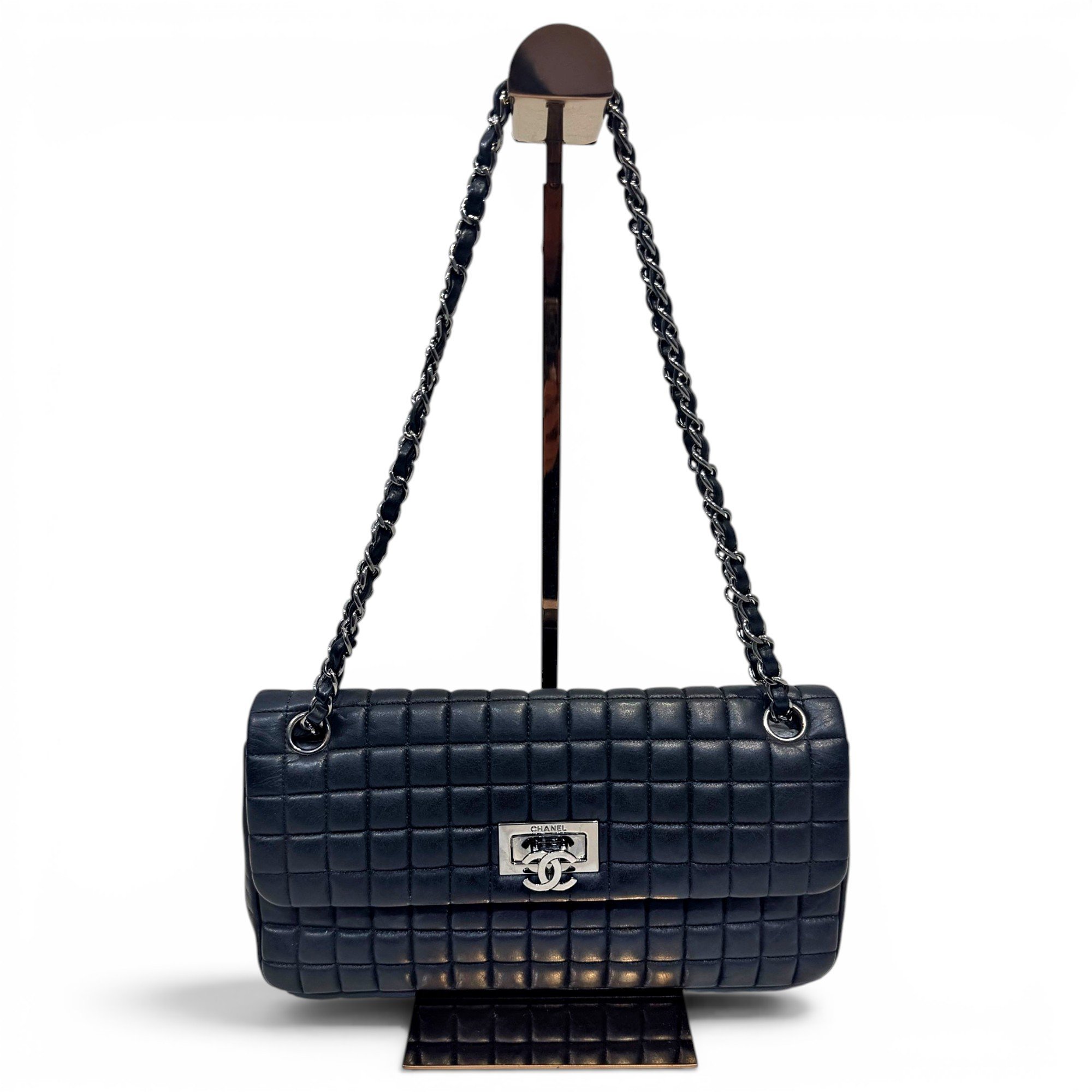 Timeless/Classique leather crossbody bag
