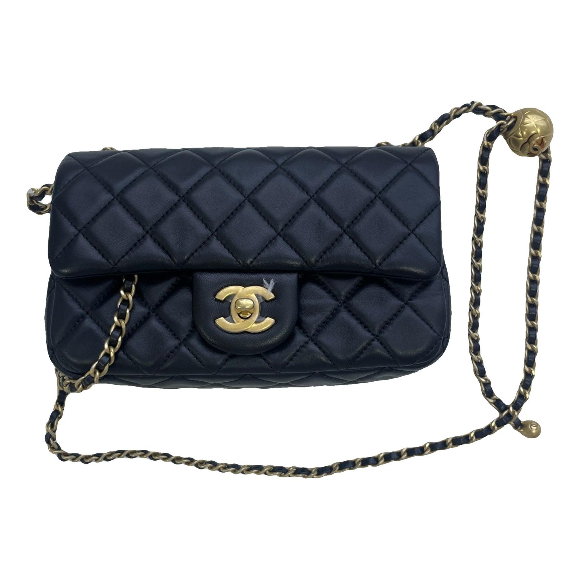 Chanel Timeless/Classique leather crossbody bag