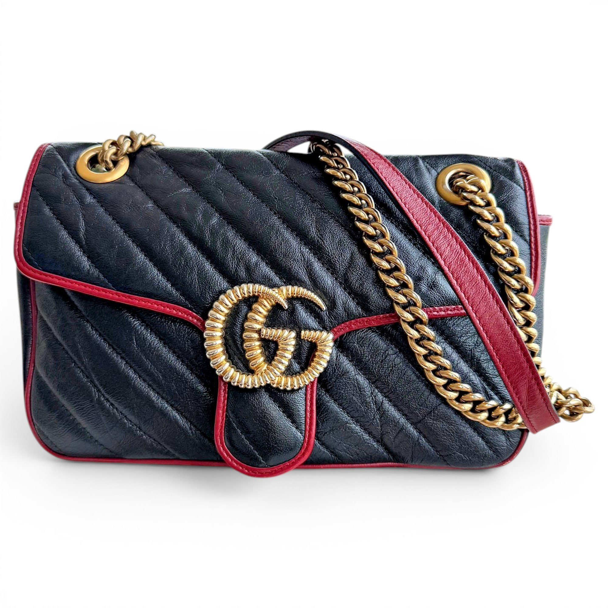 GG Marmont Flap leather crossbody bag