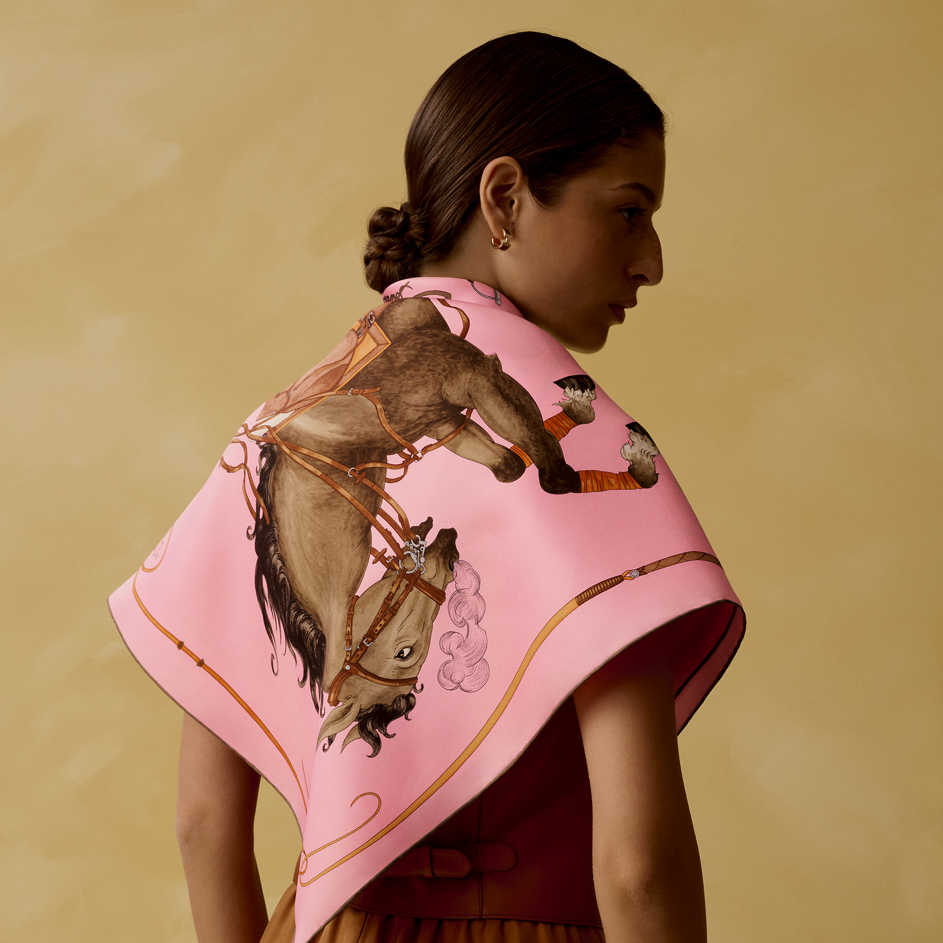 Hermès Grand Galop scarf 90 Rose Dragée/Alezan/Anthracite | BagUSeek