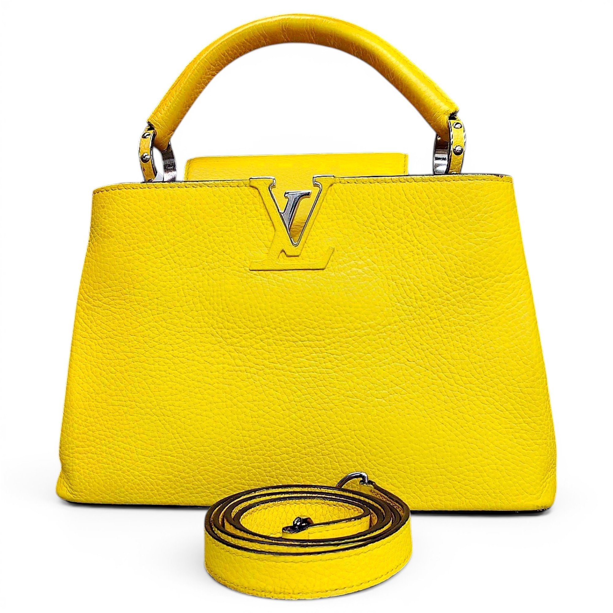 Capucines leather handbag