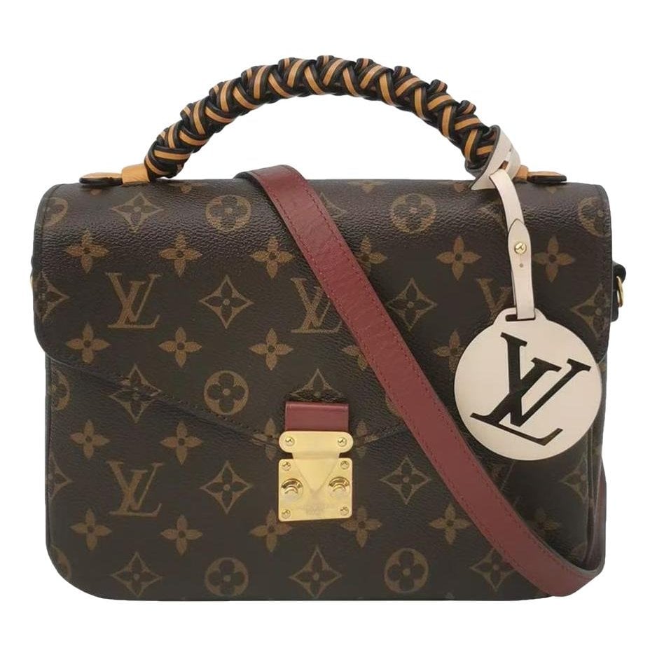 Metis leather handbag