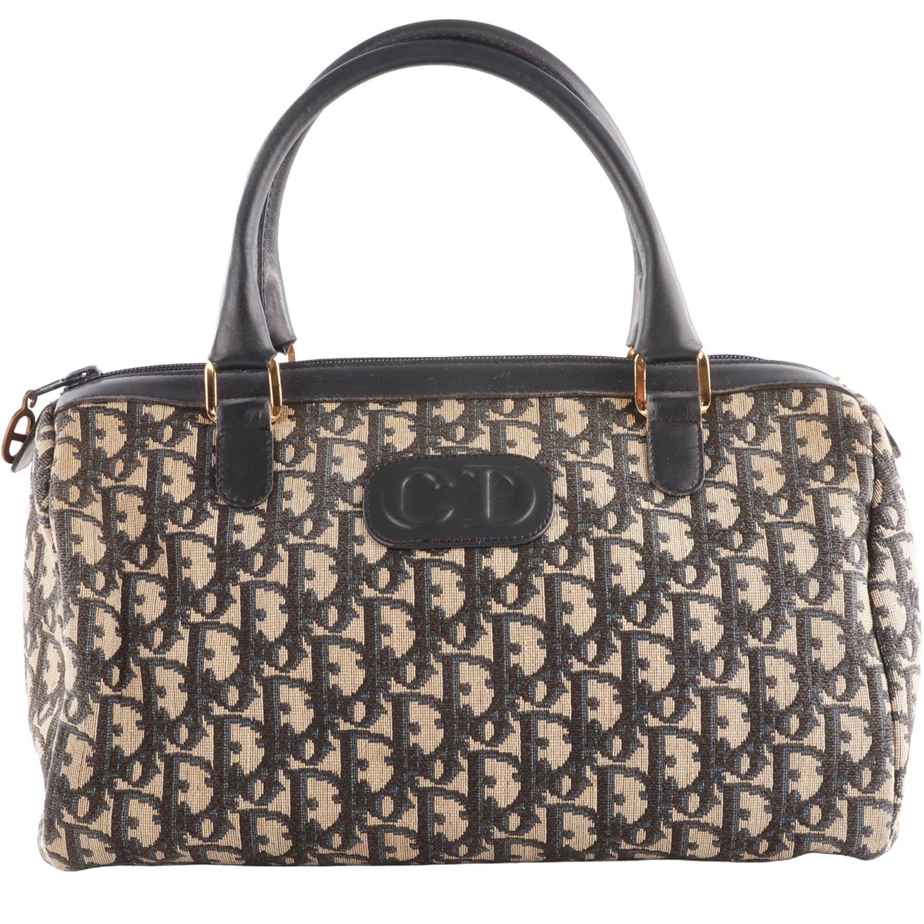 Tote