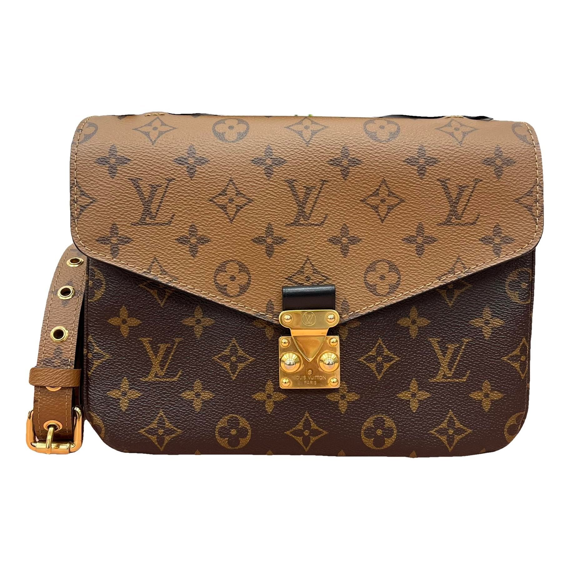 Metis leather handbag