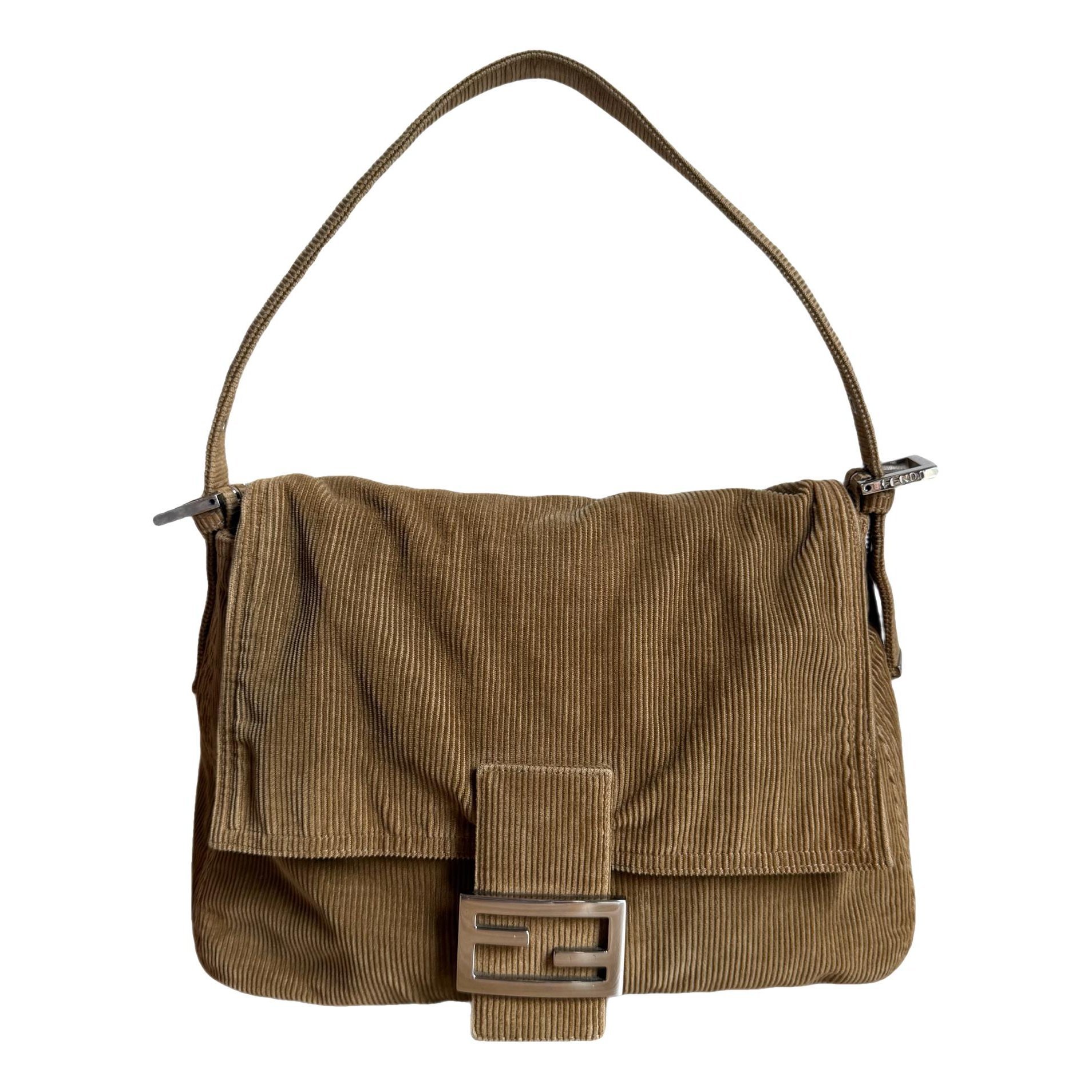 Baguette velvet handbag