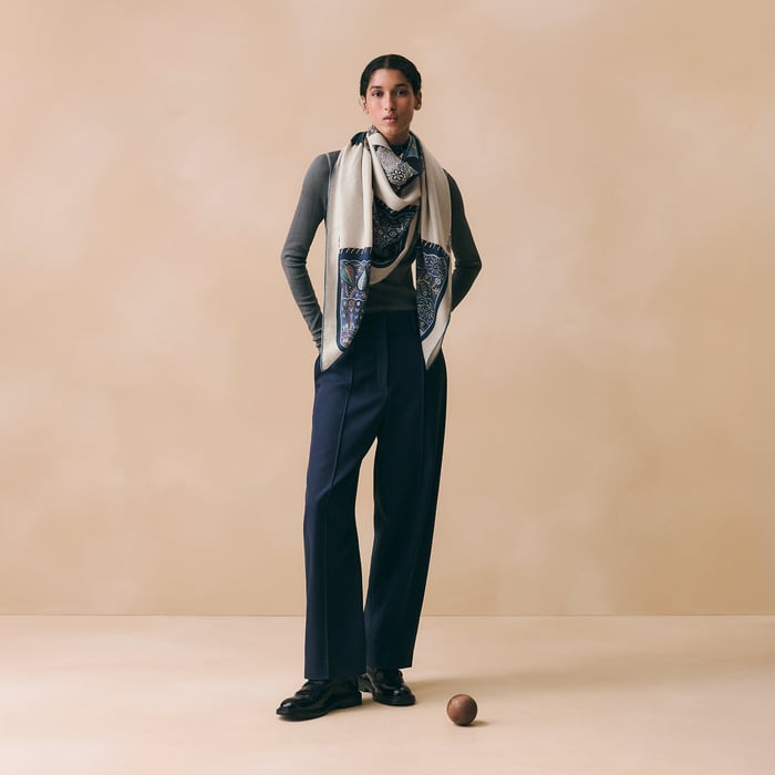 Selle De Collection Shawl 140