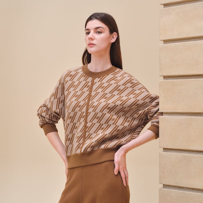 Marron Caramel Reversible Long-sleeve Sweater