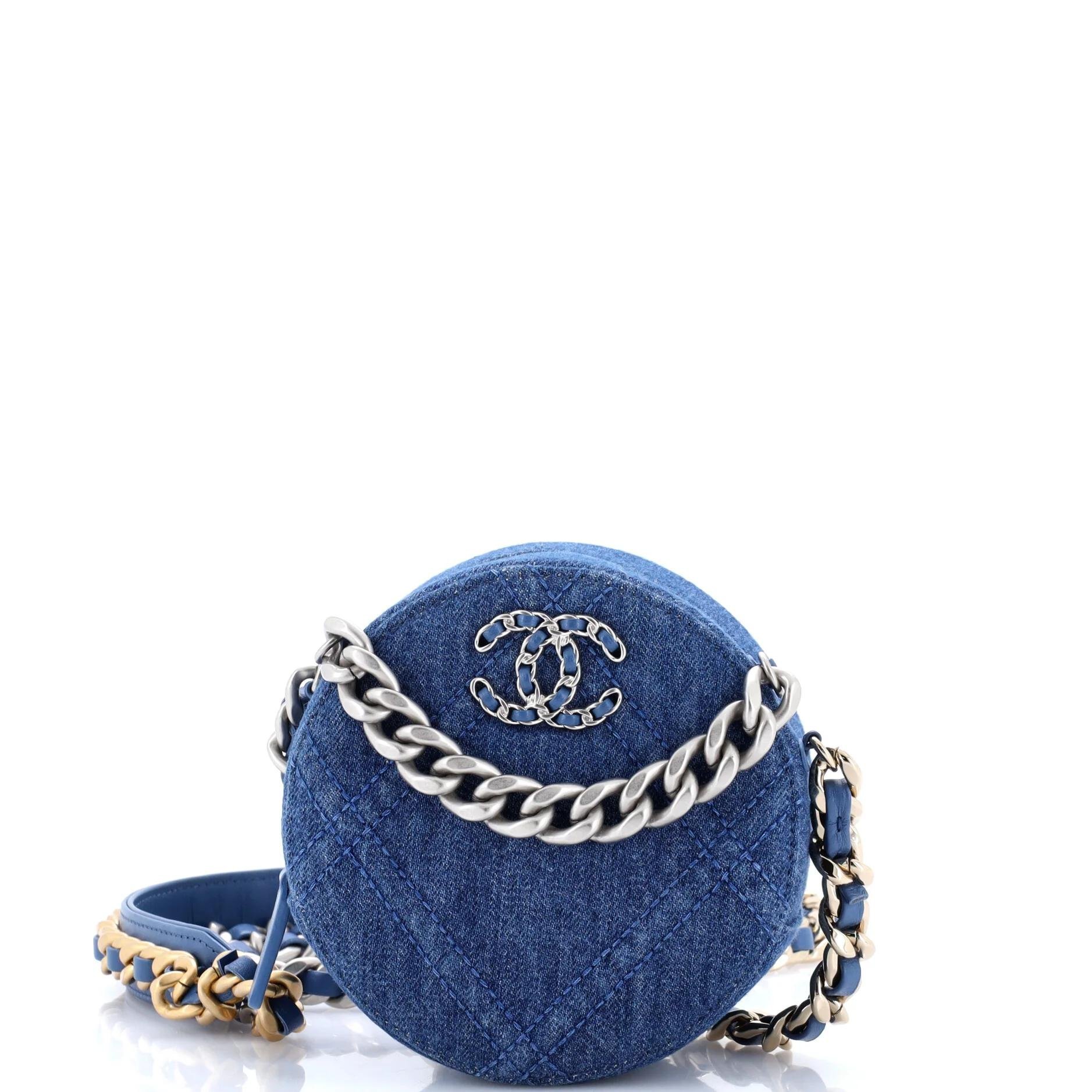 Crossbody bag