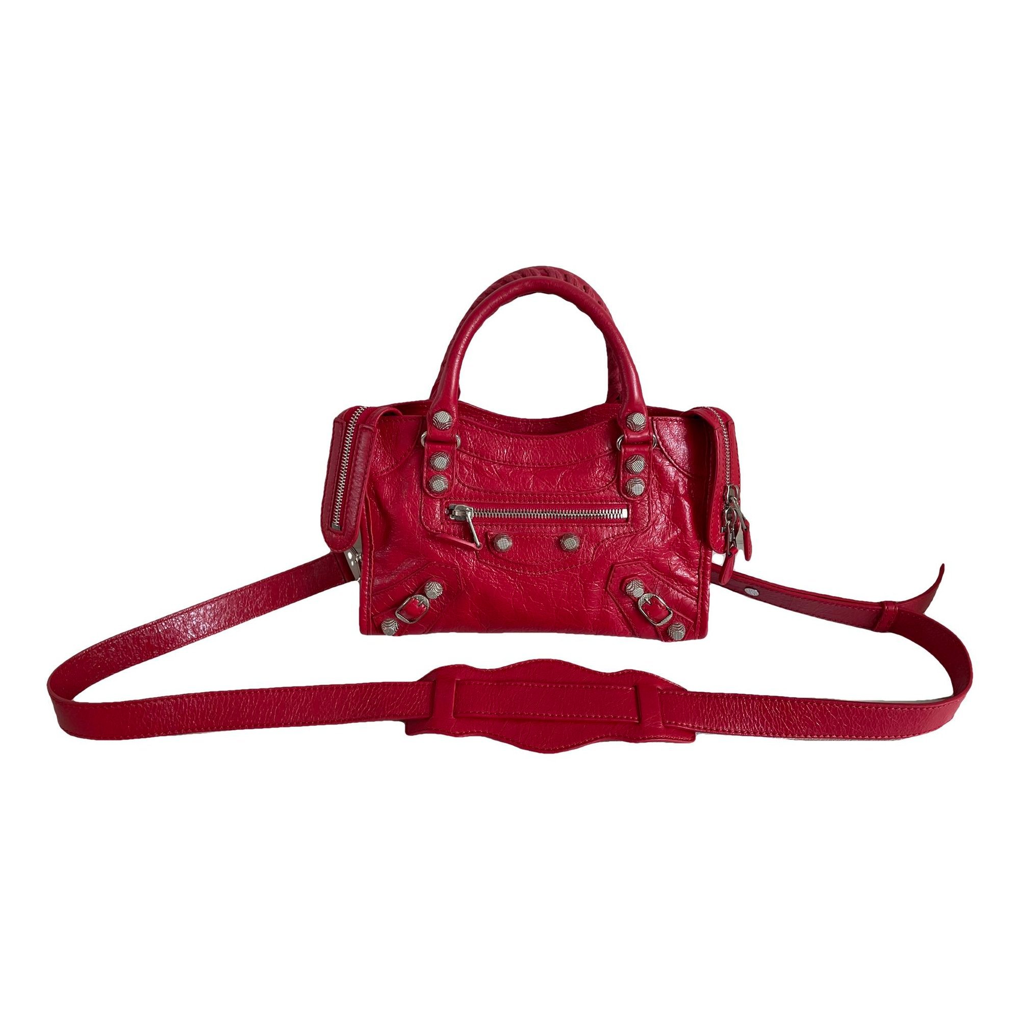 City leather handbag