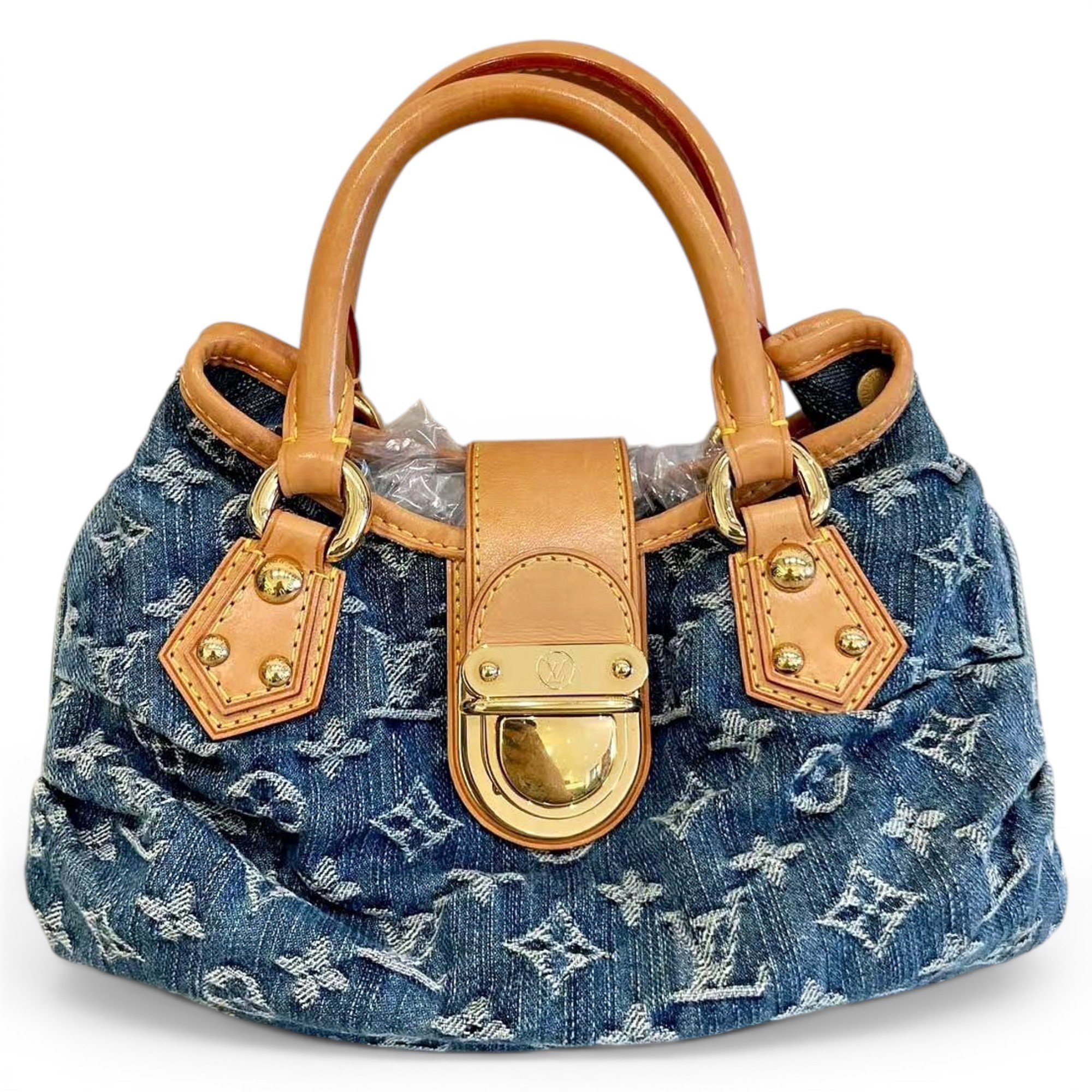 Pleaty cloth handbag