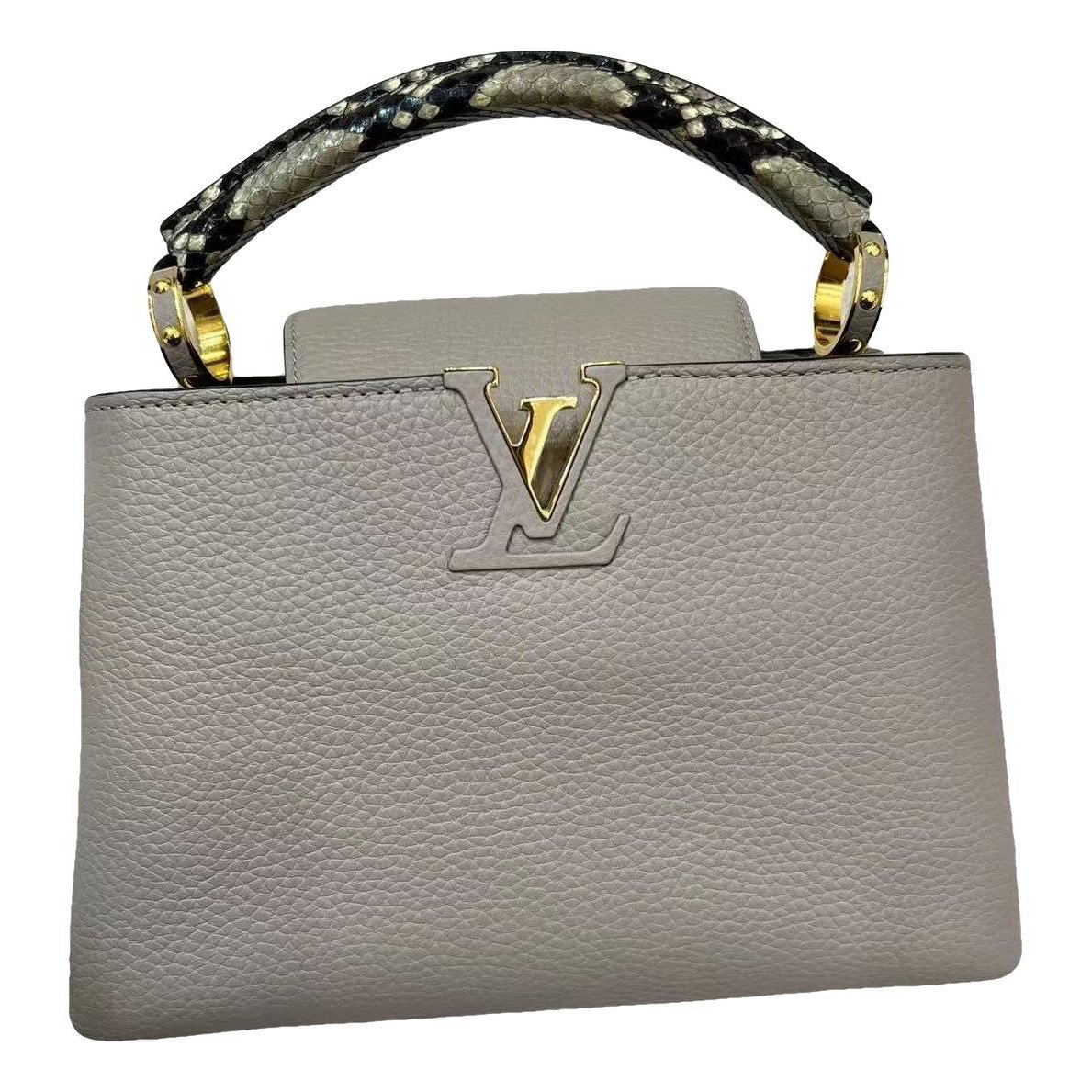 Capucines leather handbag