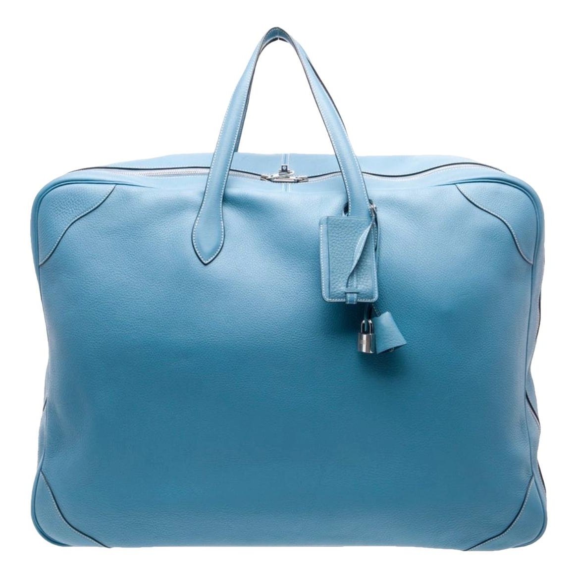 Leather travel bag