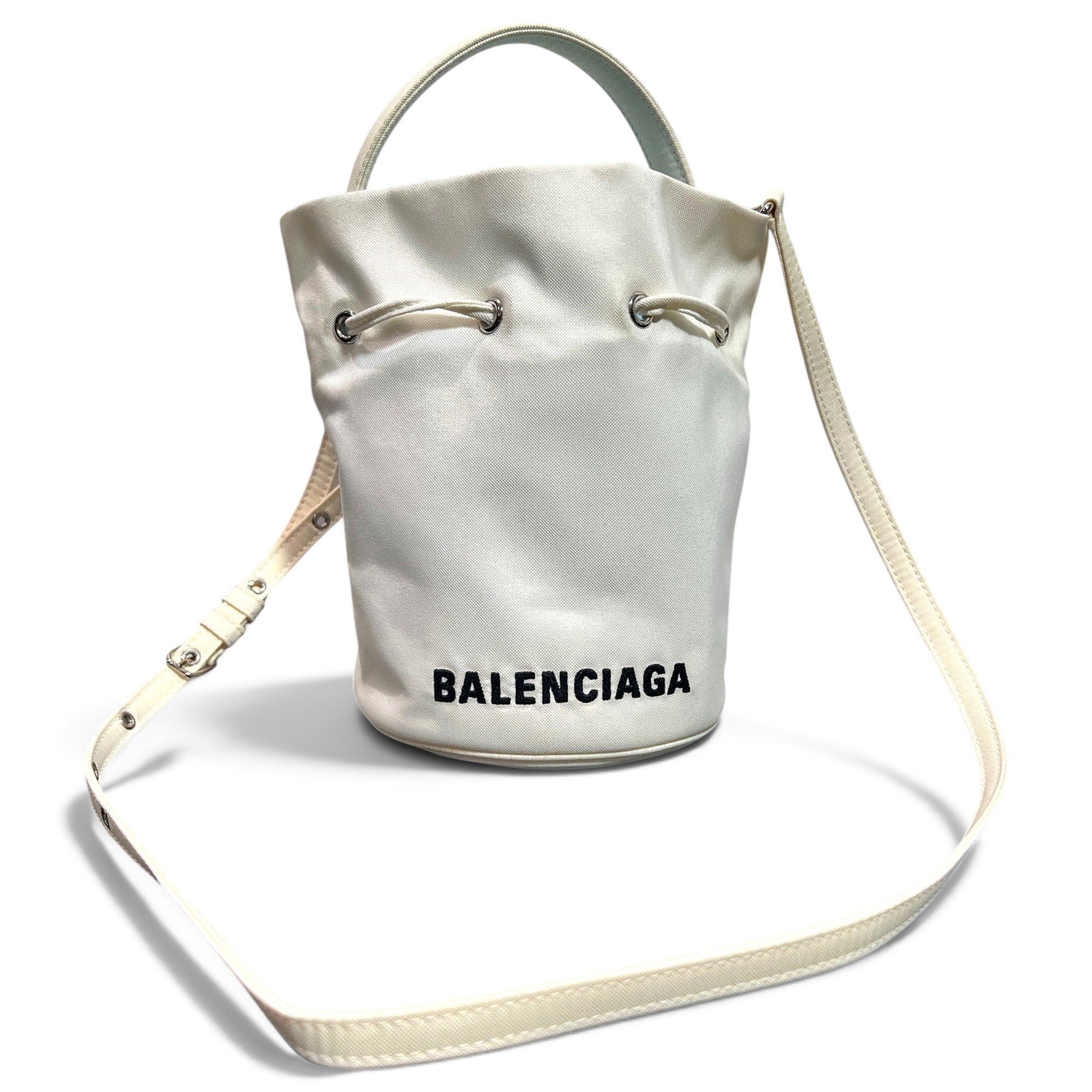 Cloth handbag