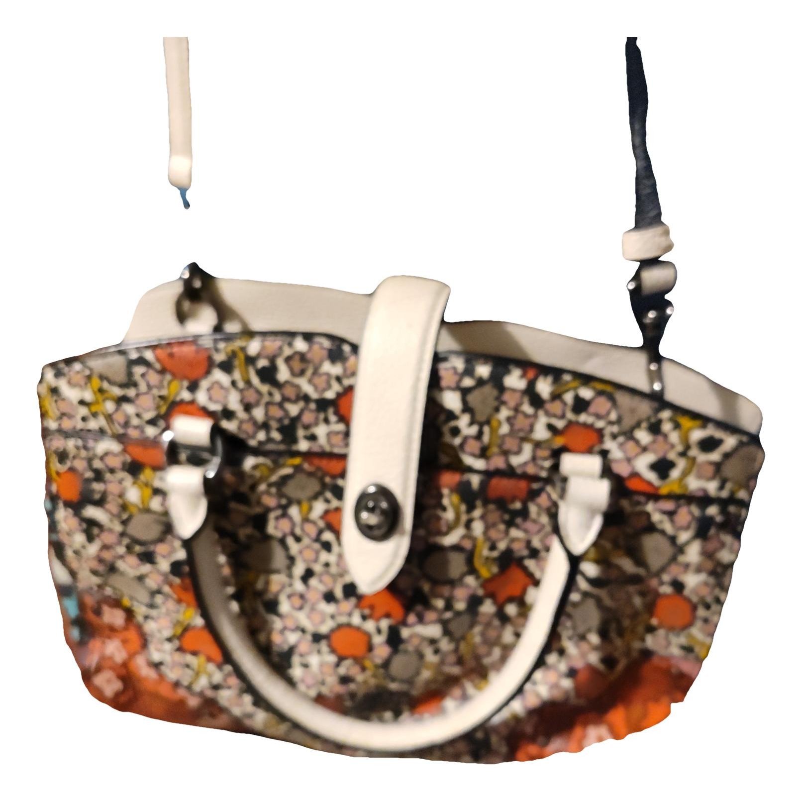Patent leather clutch bag