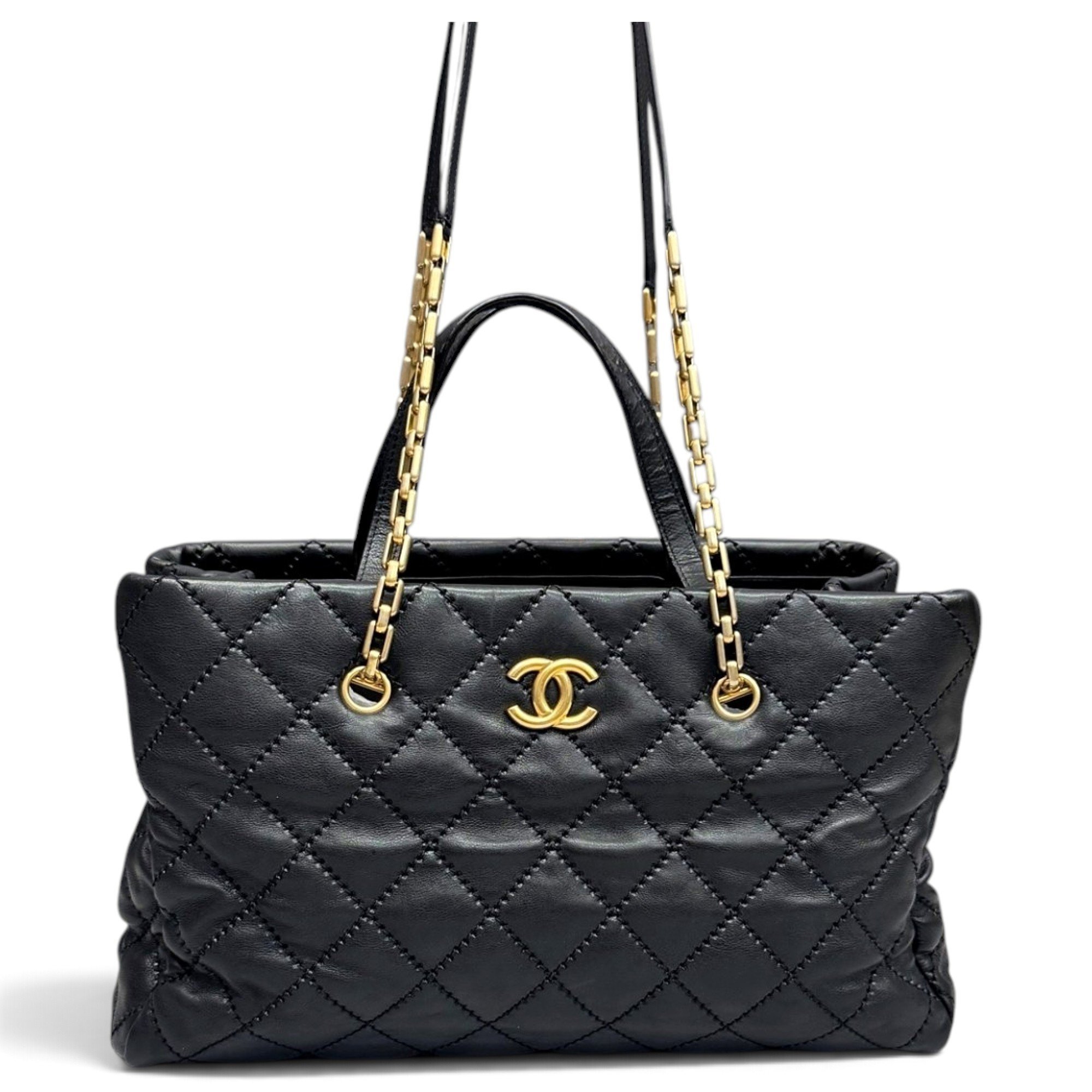 Leather tote