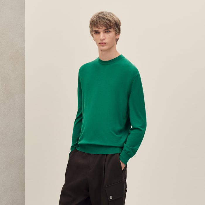 Menthe "Detail H" Crewneck Sweater