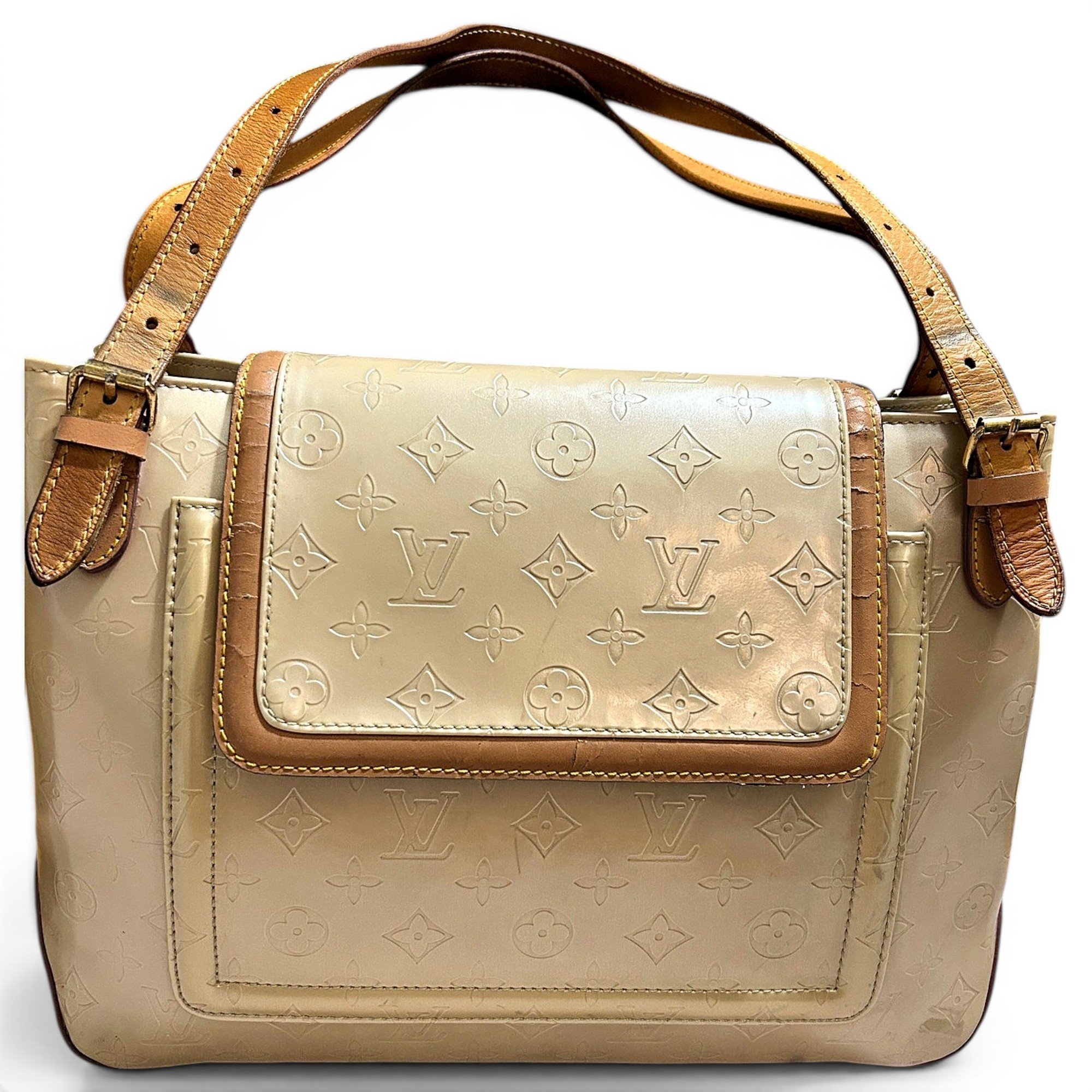 Patent leather handbag