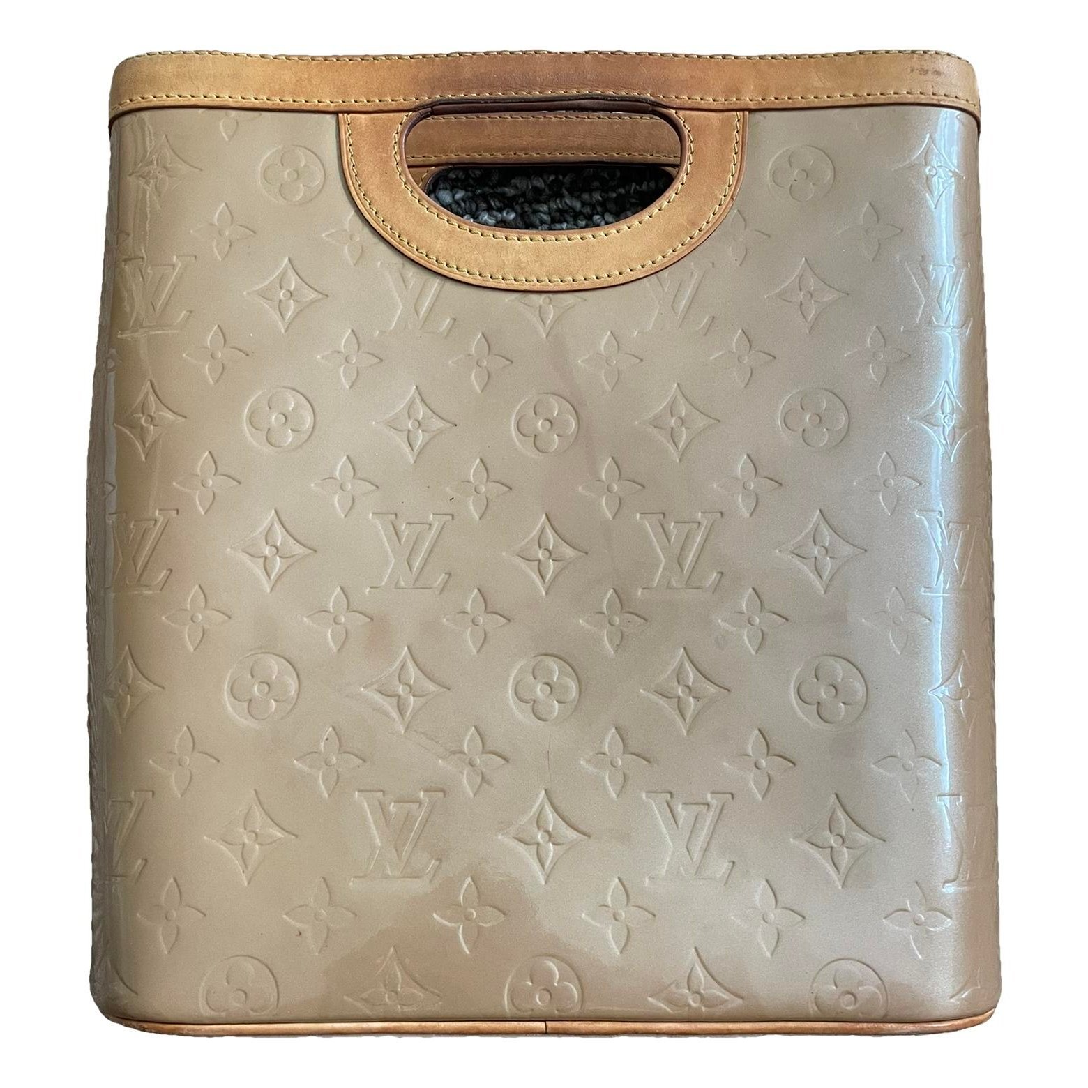 Leather bag