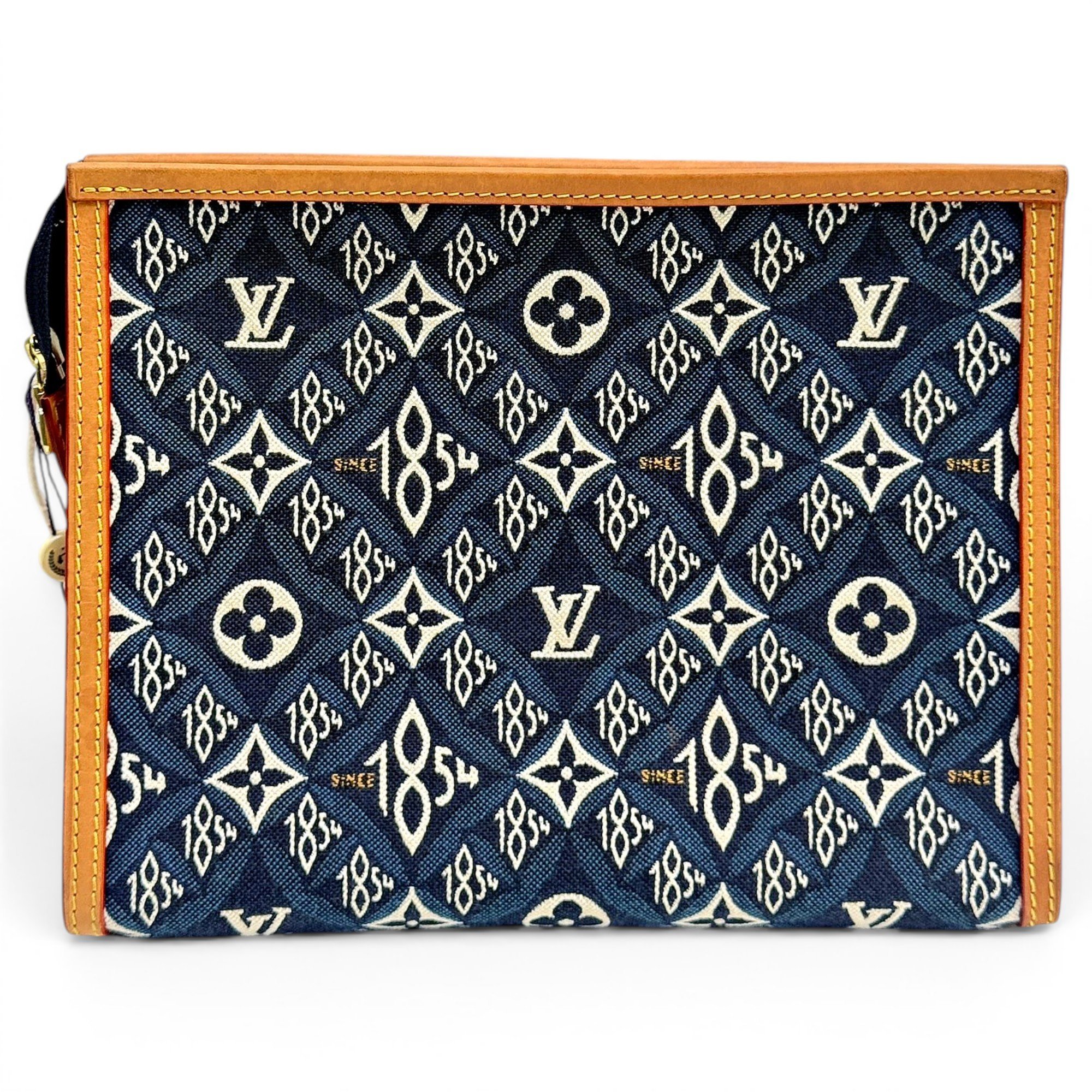 Louis Vuitton Vegan leather clutch bag