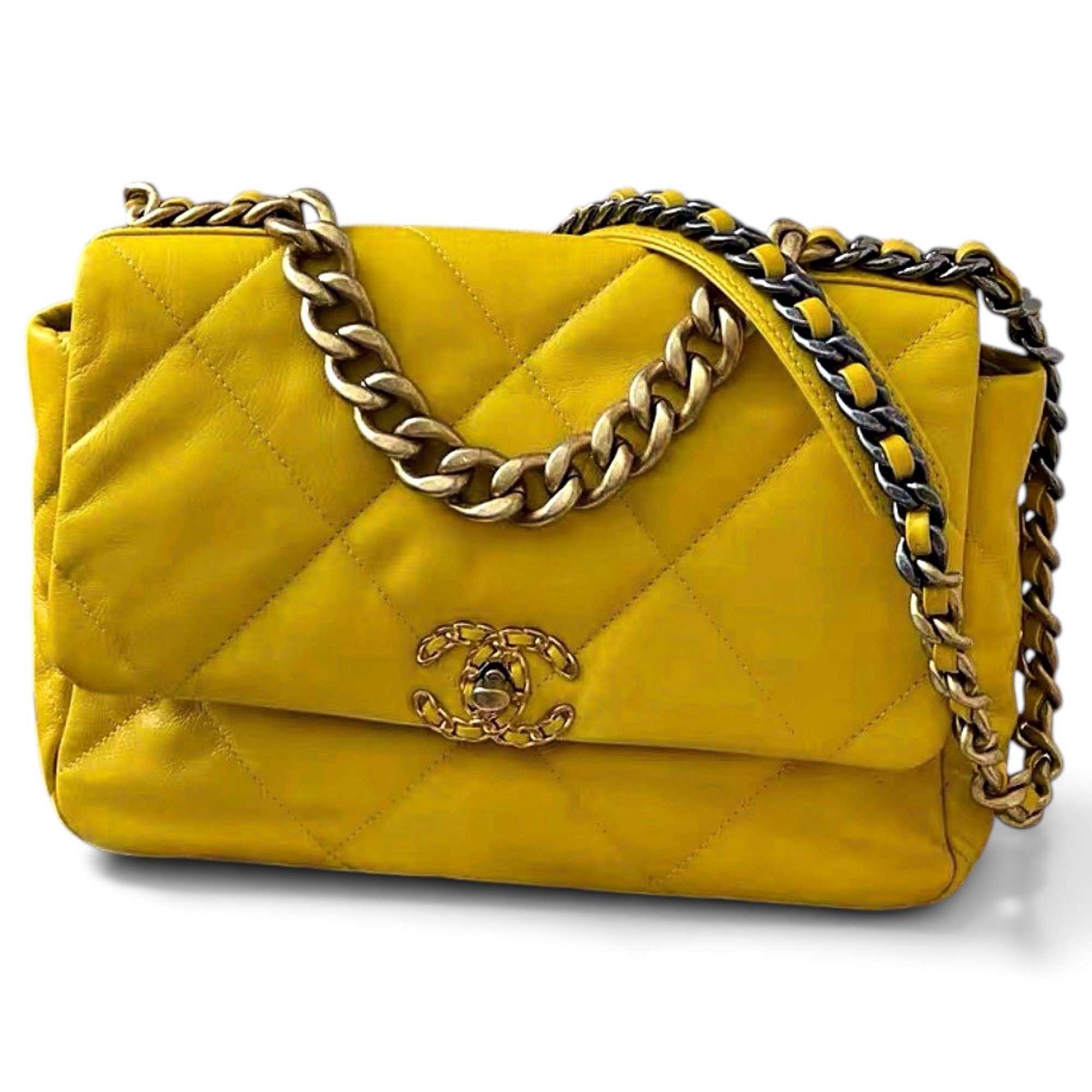 Chanel 19 leather handbag