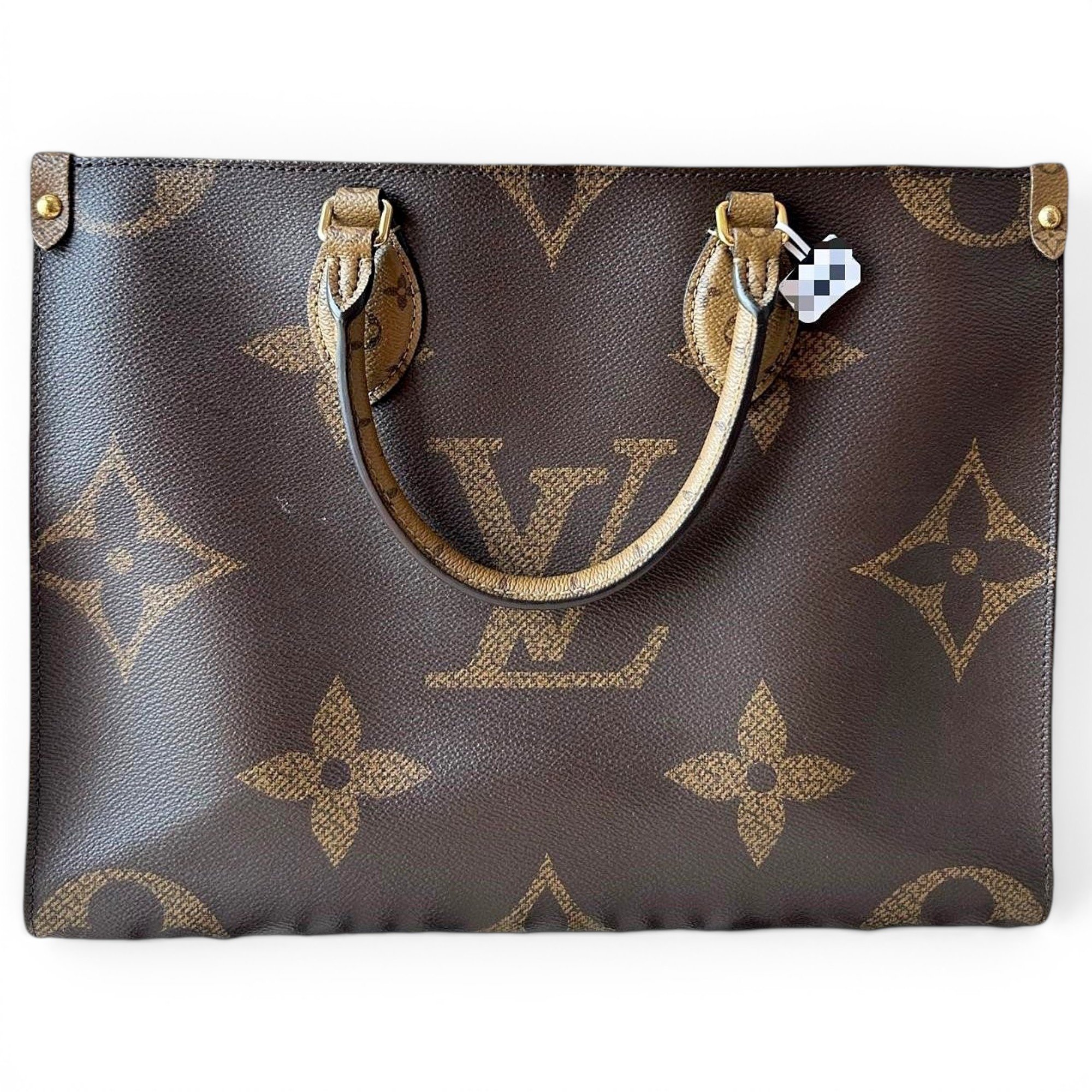 Onthego leather handbag