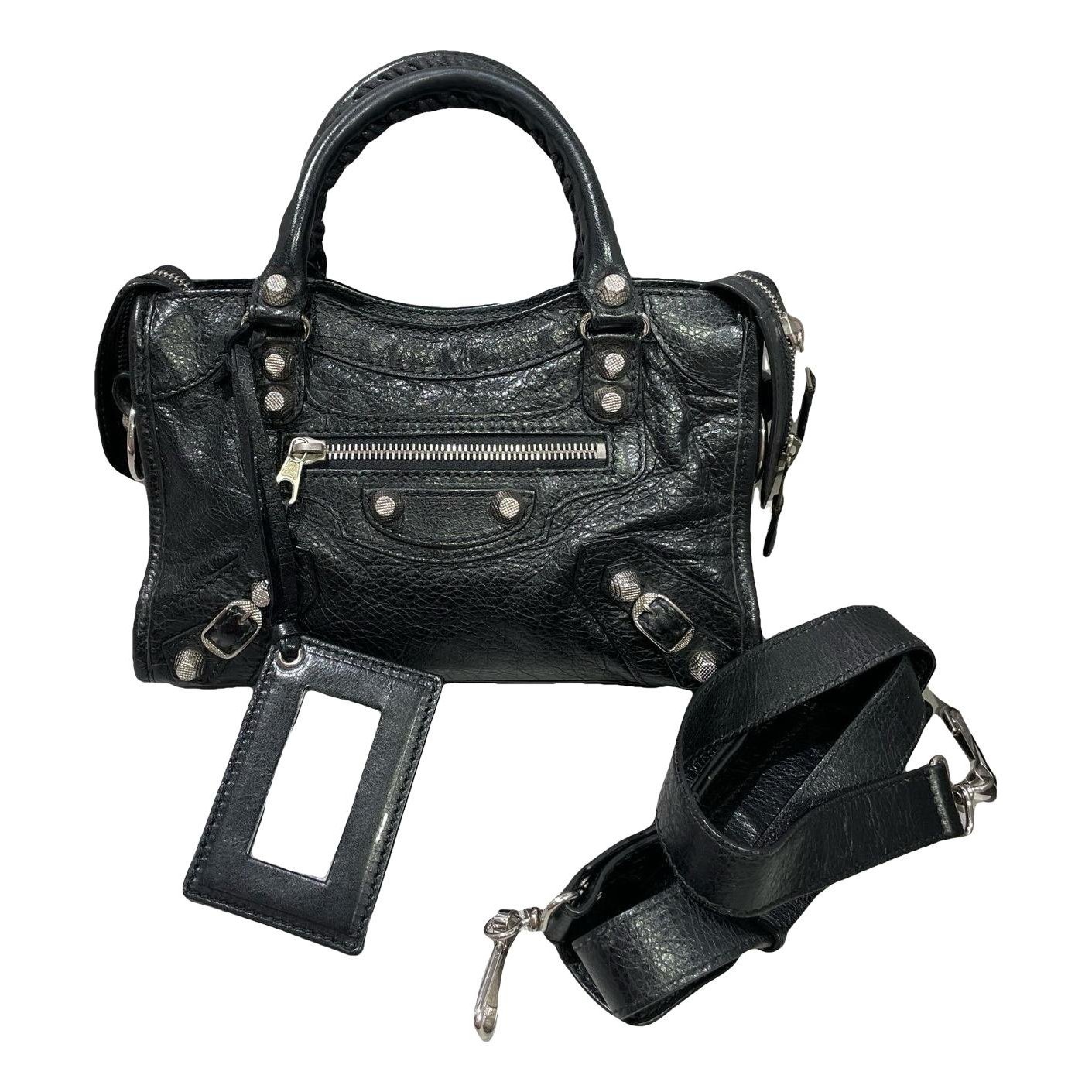 City leather bag