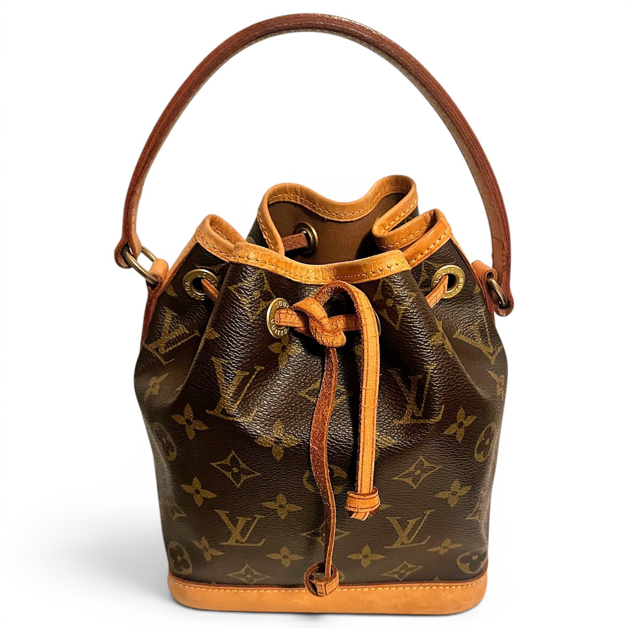 Noé leather handbag
