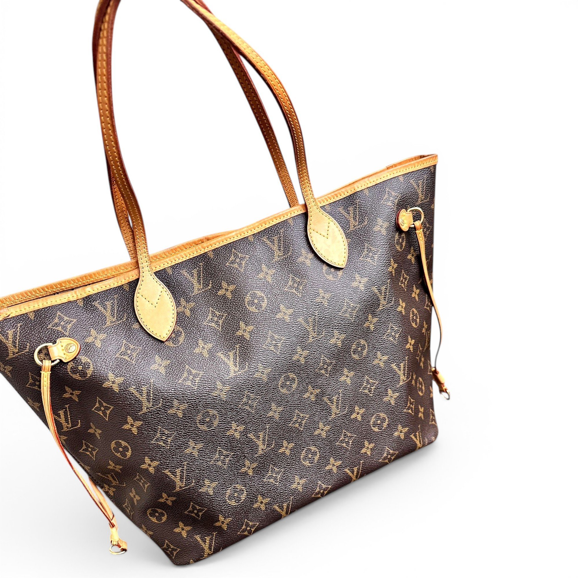 Shopping leather handbag