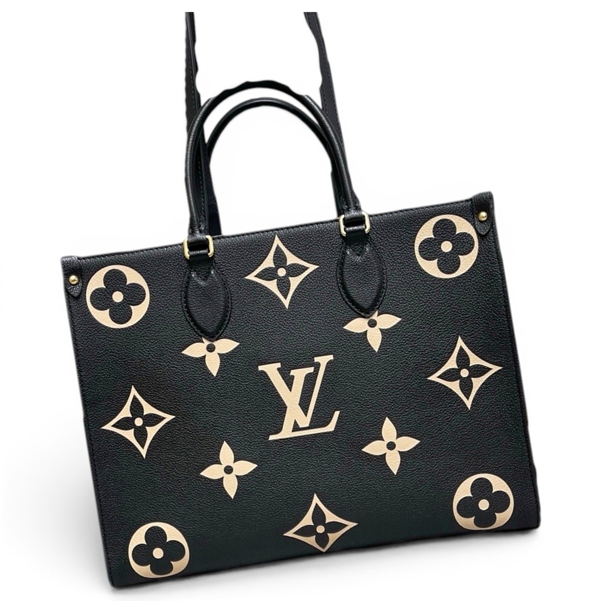 Onthego leather handbag