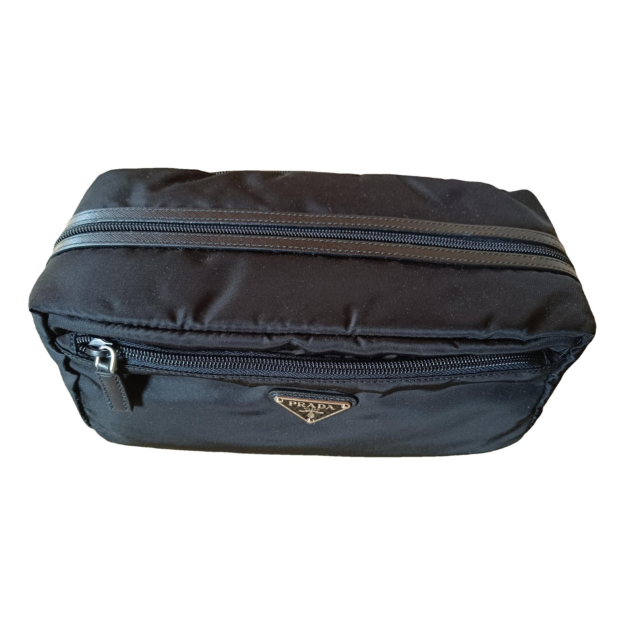 Leather clutch bag