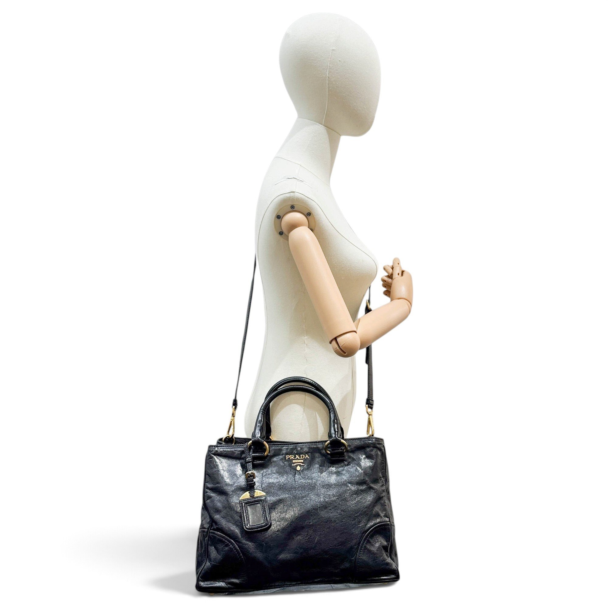 Leather handbag