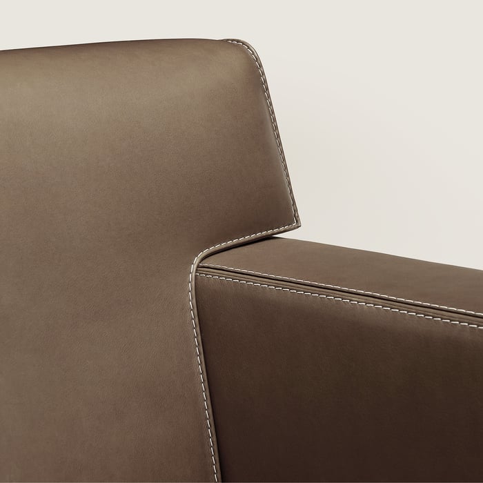 Étoupe Reeditions J.-m. Frank Par Hermès Club Armchair