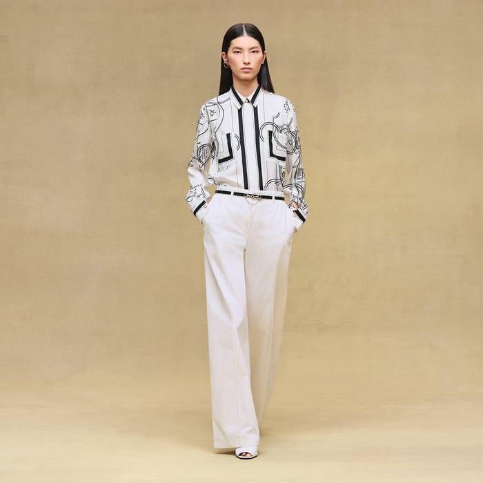 Blanc Nacre "Ex-libris a Main Levee" Classic Shirt