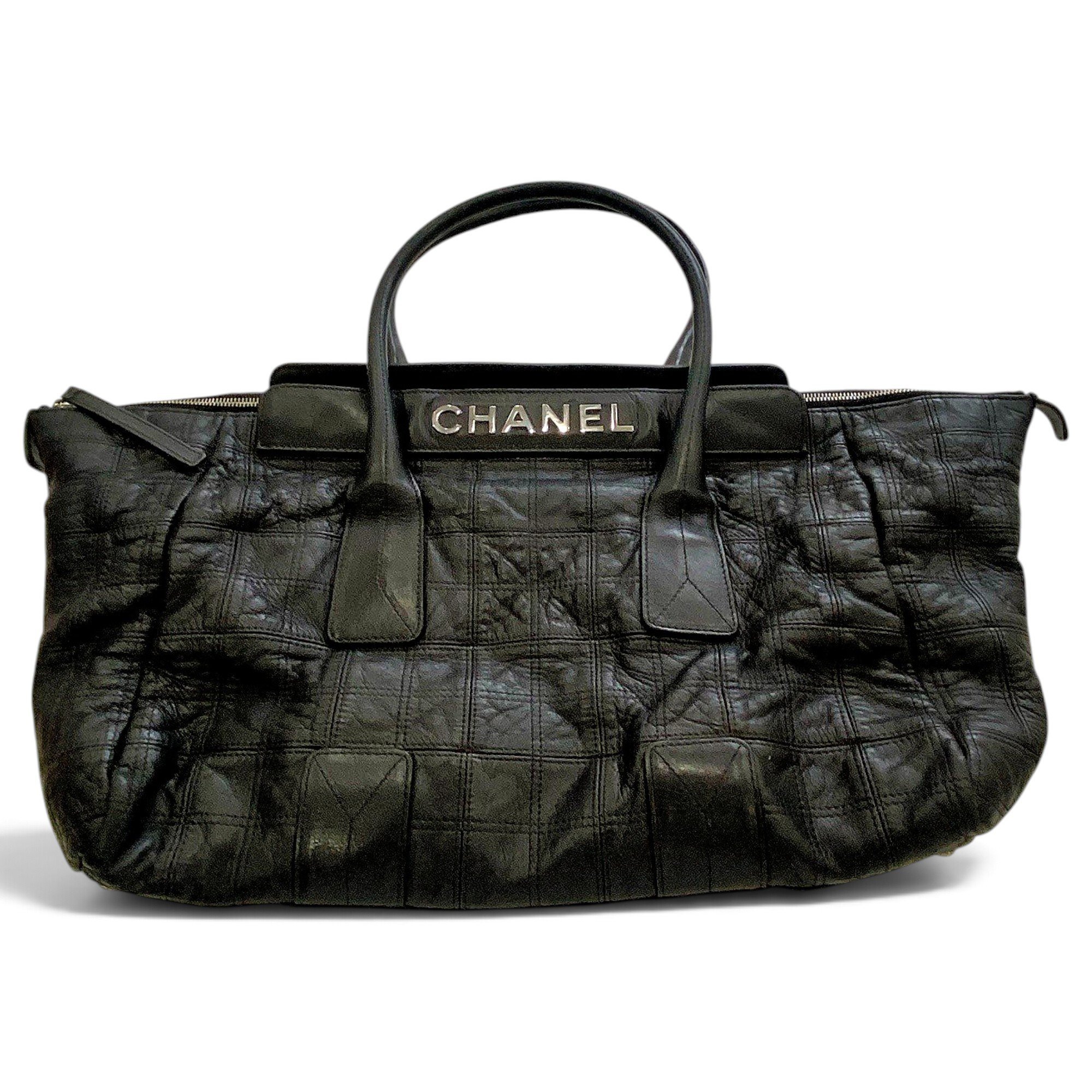 Leather tote
