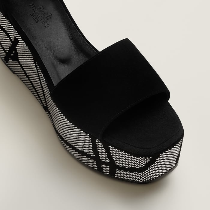 Luminous 35 Sandal