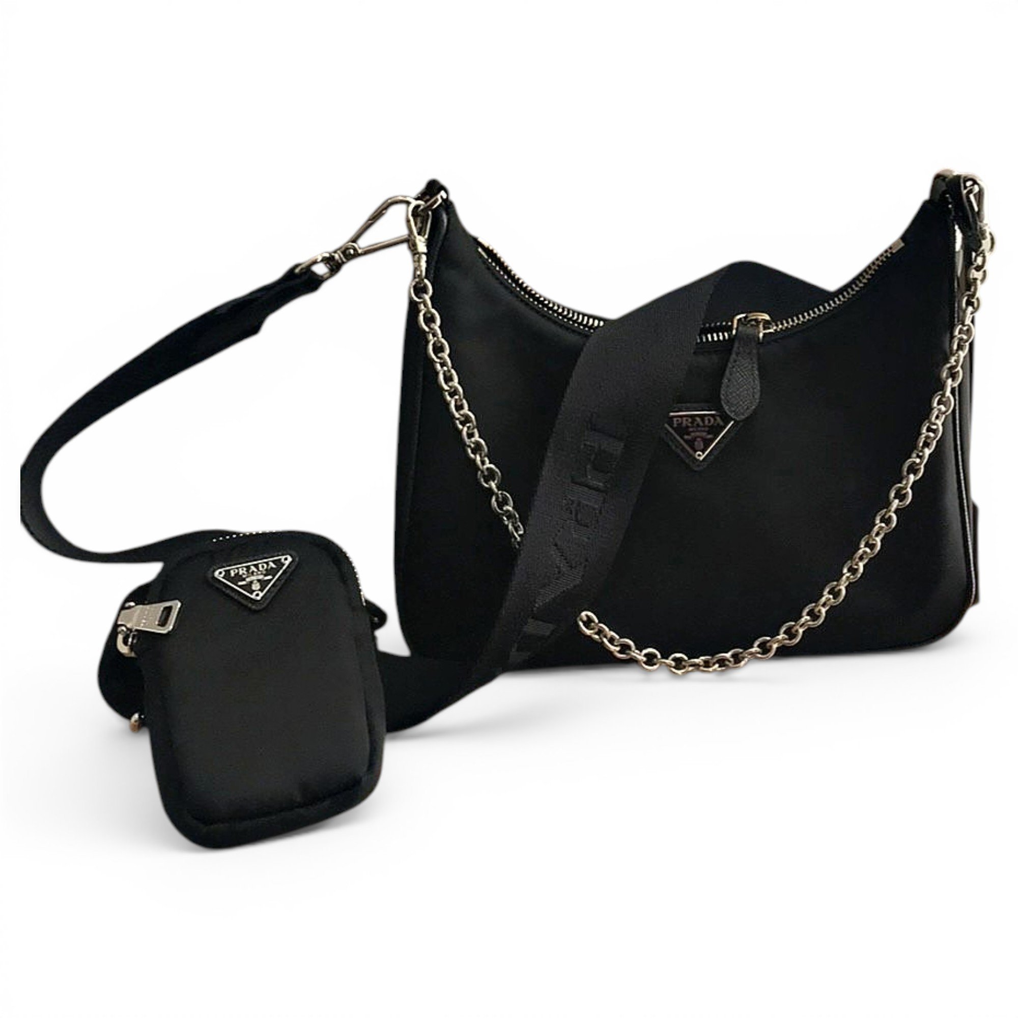 Prada Re-Edition 2005 handbag