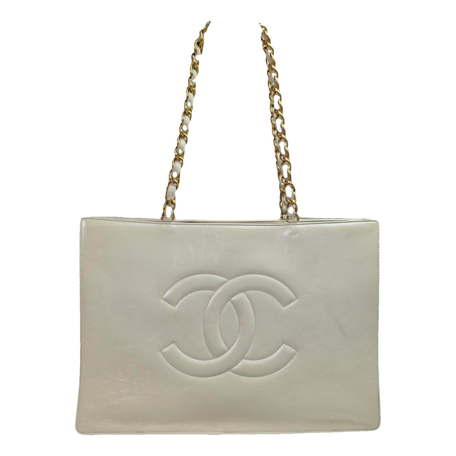 Leather tote