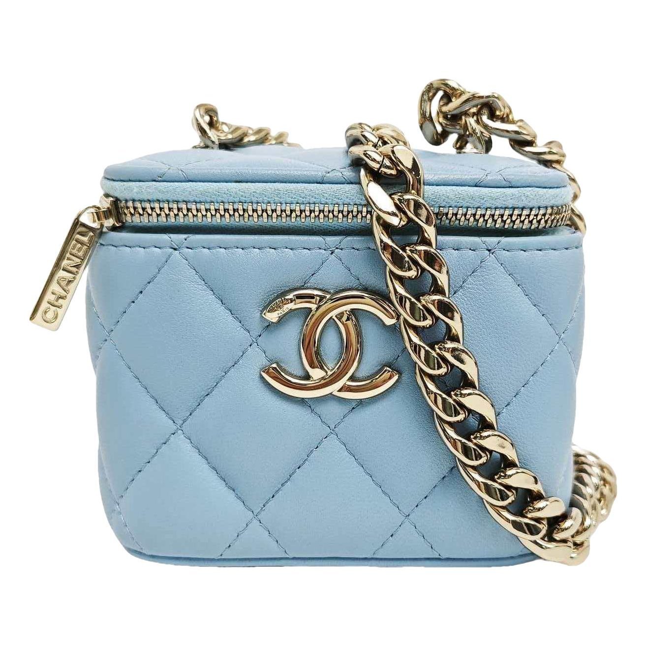 Trendy CC Vanity leather handbag